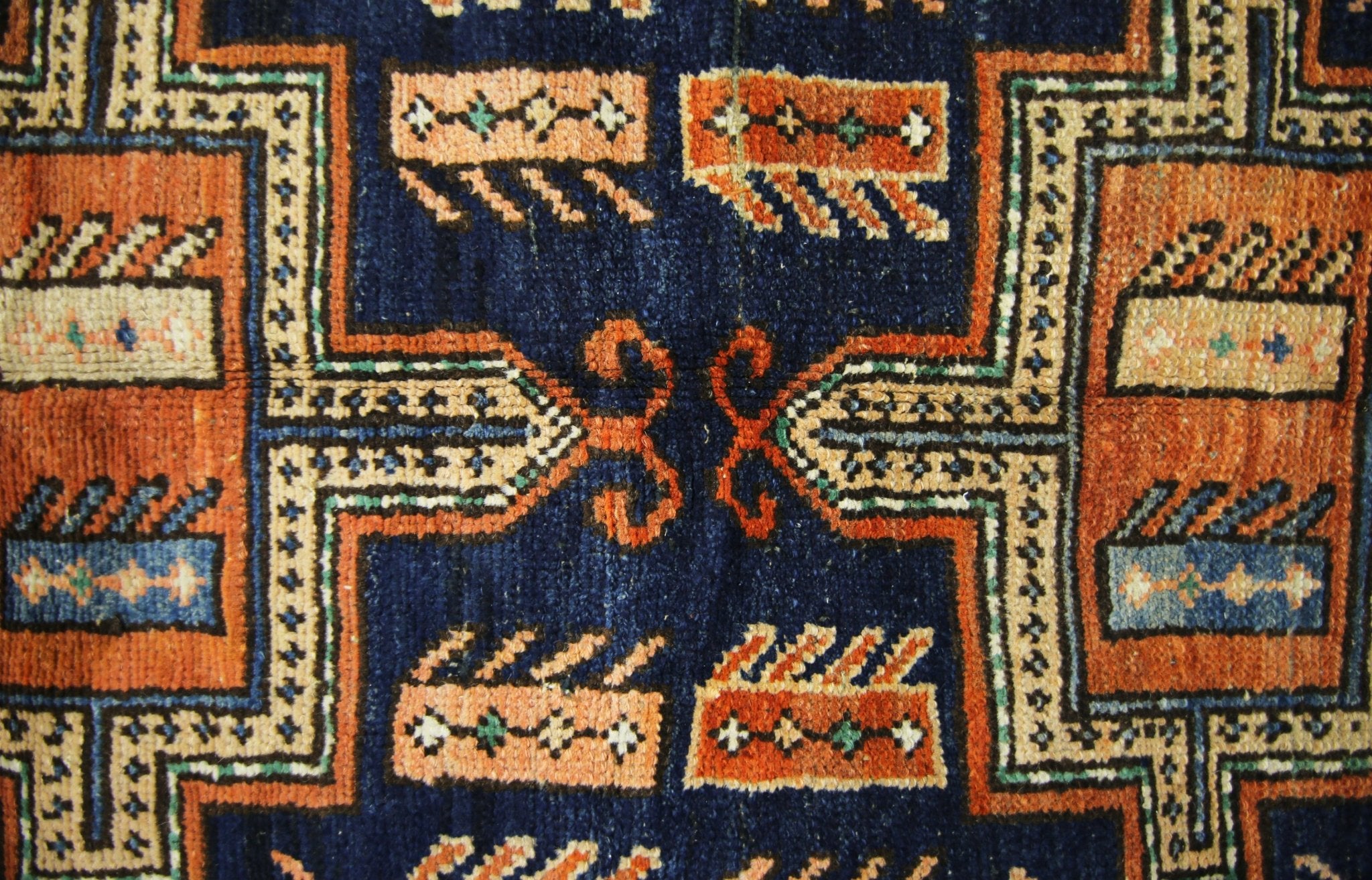 Handmade Vintage Persian Kerman Rug | 131 x 90 cm | 4'4" x 2'11" - Najaf Rugs & Textile