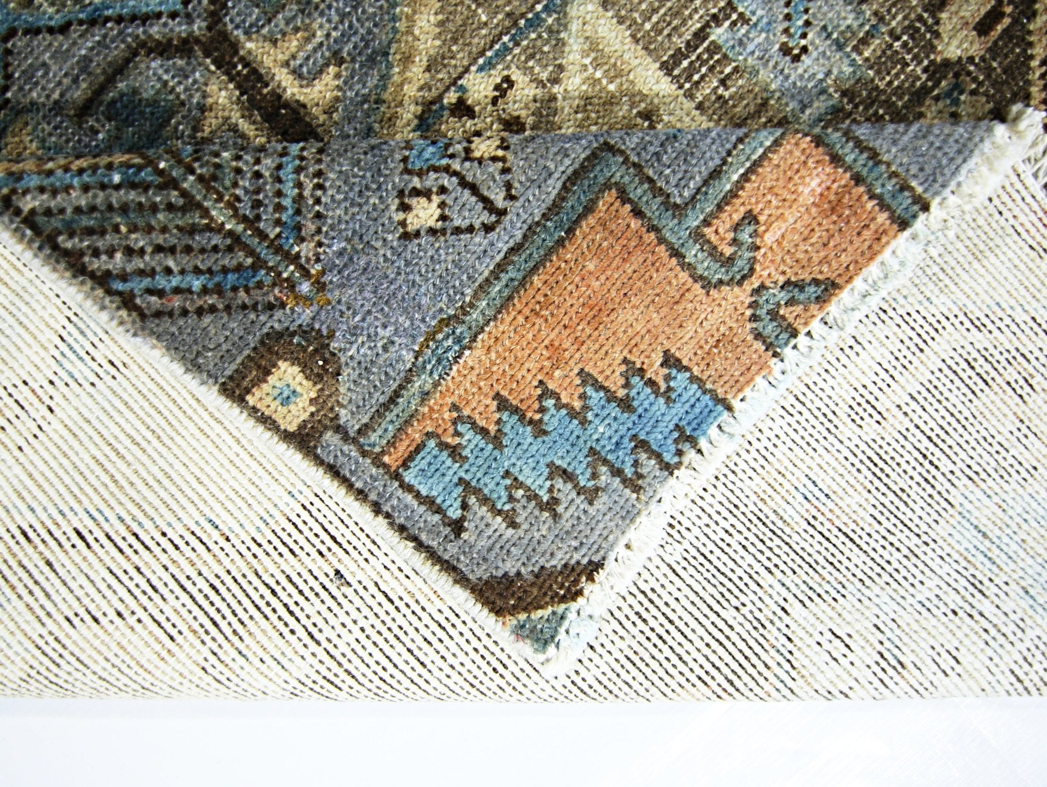 Handmade Vintage Persian Kerman Rug | 171 x 96 cm | 5'7" x 3'2" - Najaf Rugs & Textile