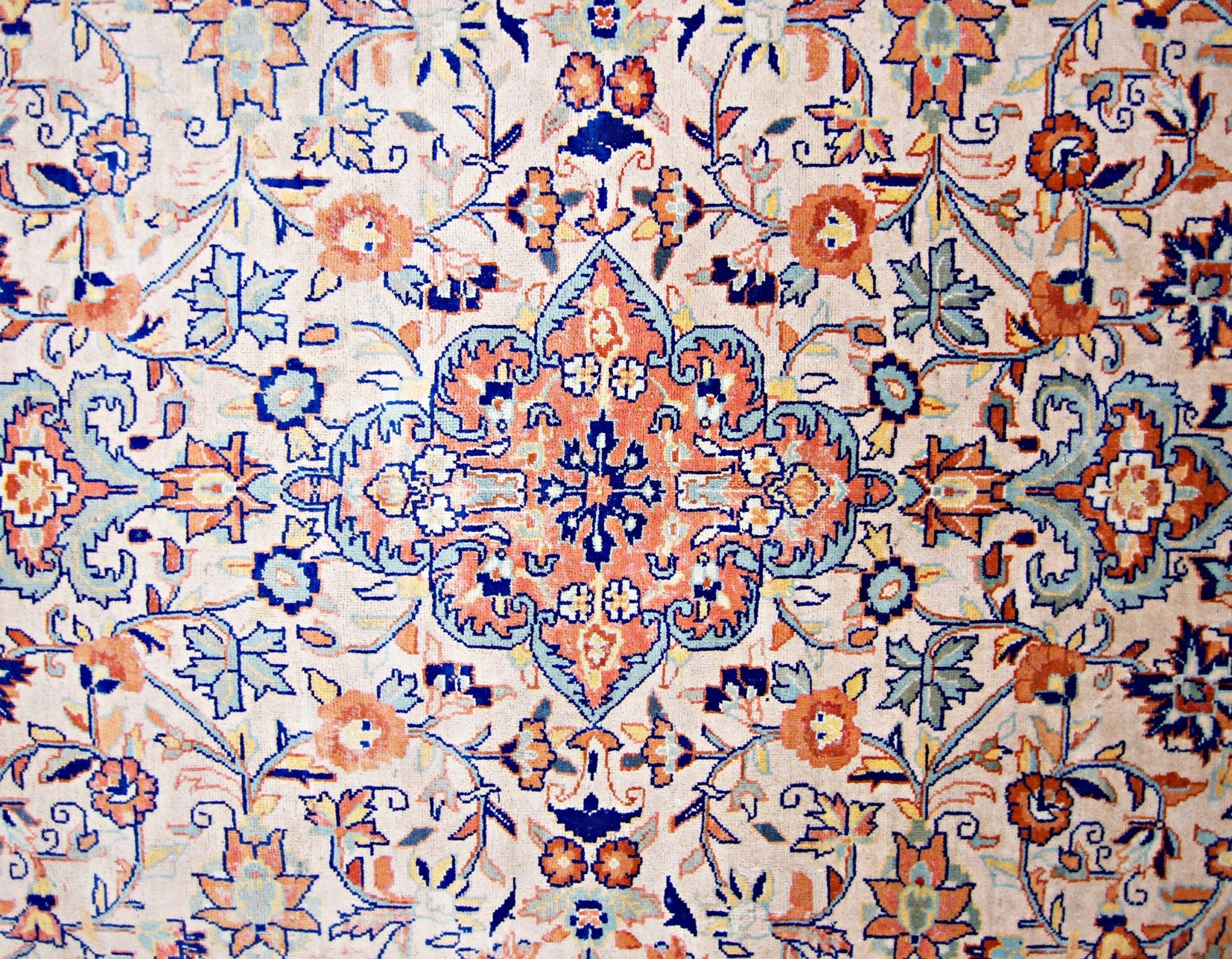 Handmade Vintage Persian Kerman Rug | 196 x 134 cm | 6'5" x 4'5" - Najaf Rugs & Textile