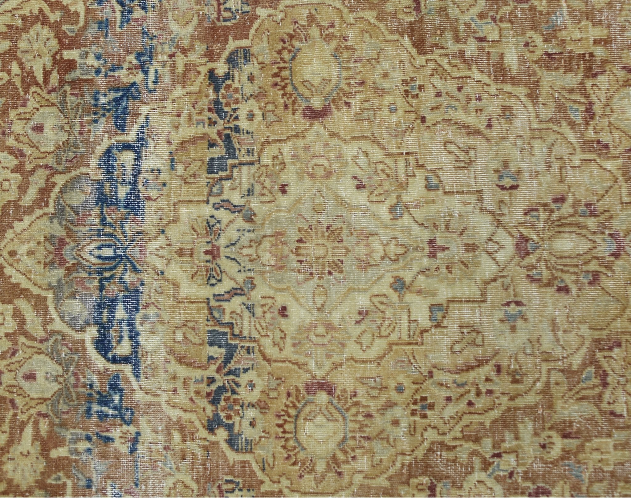 Handmade Vintage Persian Kerman Rug | 215 x 142 cm | 7'1" x 4'8" - Najaf Rugs & Textile