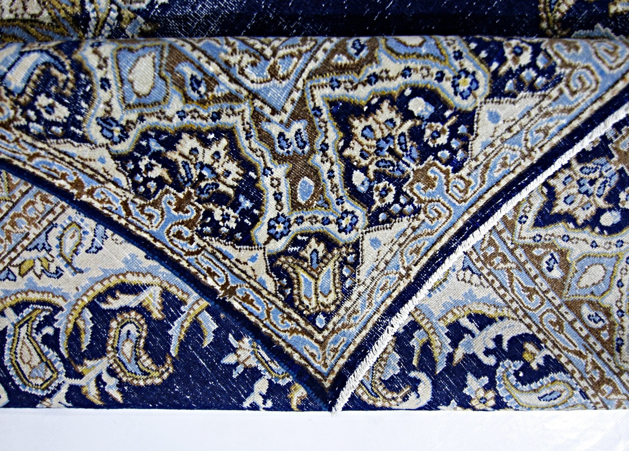 Handmade Vintage Persian Kerman Rug | 242 x 149 cm | 7'11" x 4'11" - Najaf Rugs & Textile