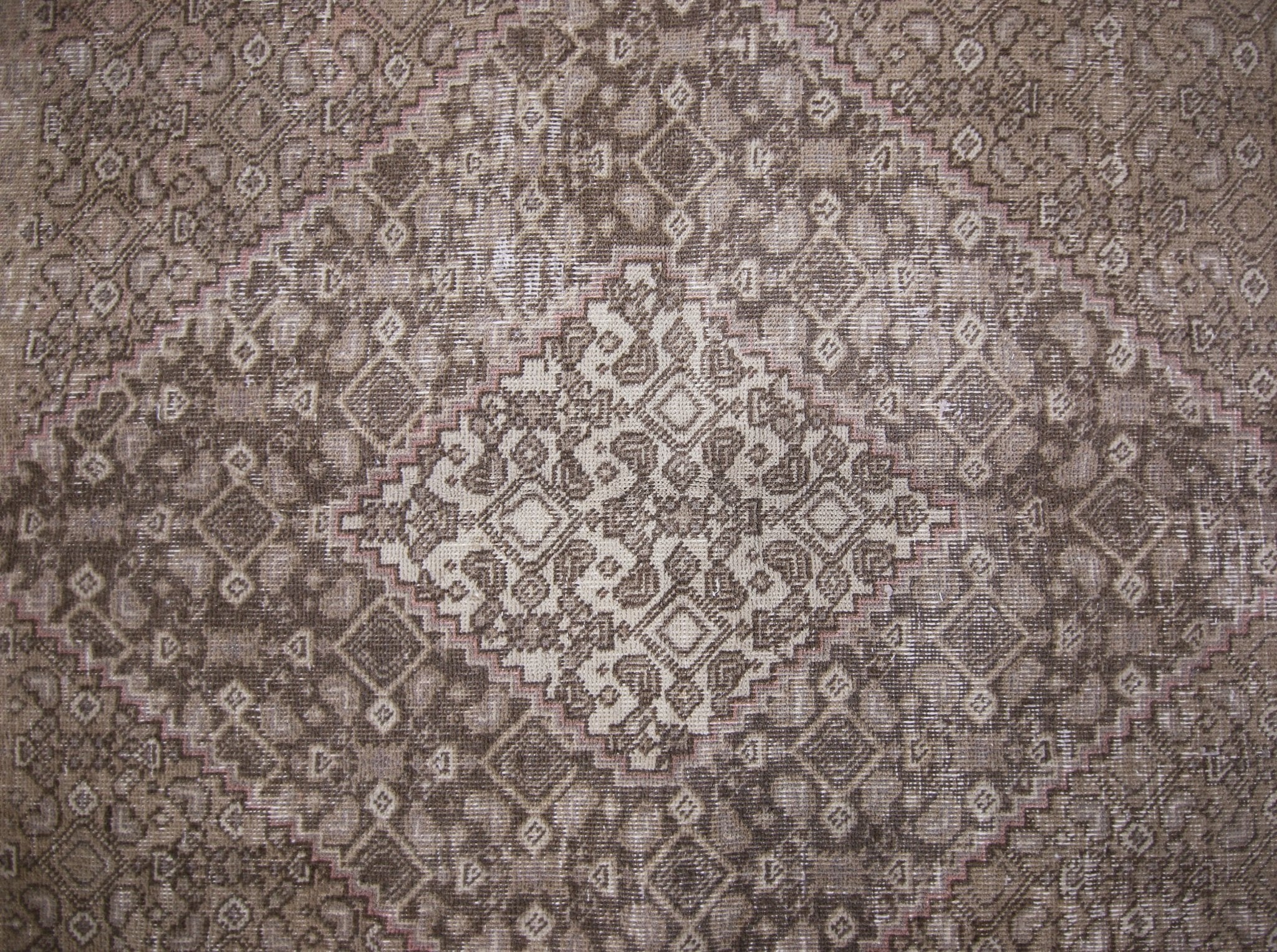 Handmade Vintage Persian Kerman Rug | 258 x 159 cm | 8'6" x 5'3" - Najaf Rugs & Textile