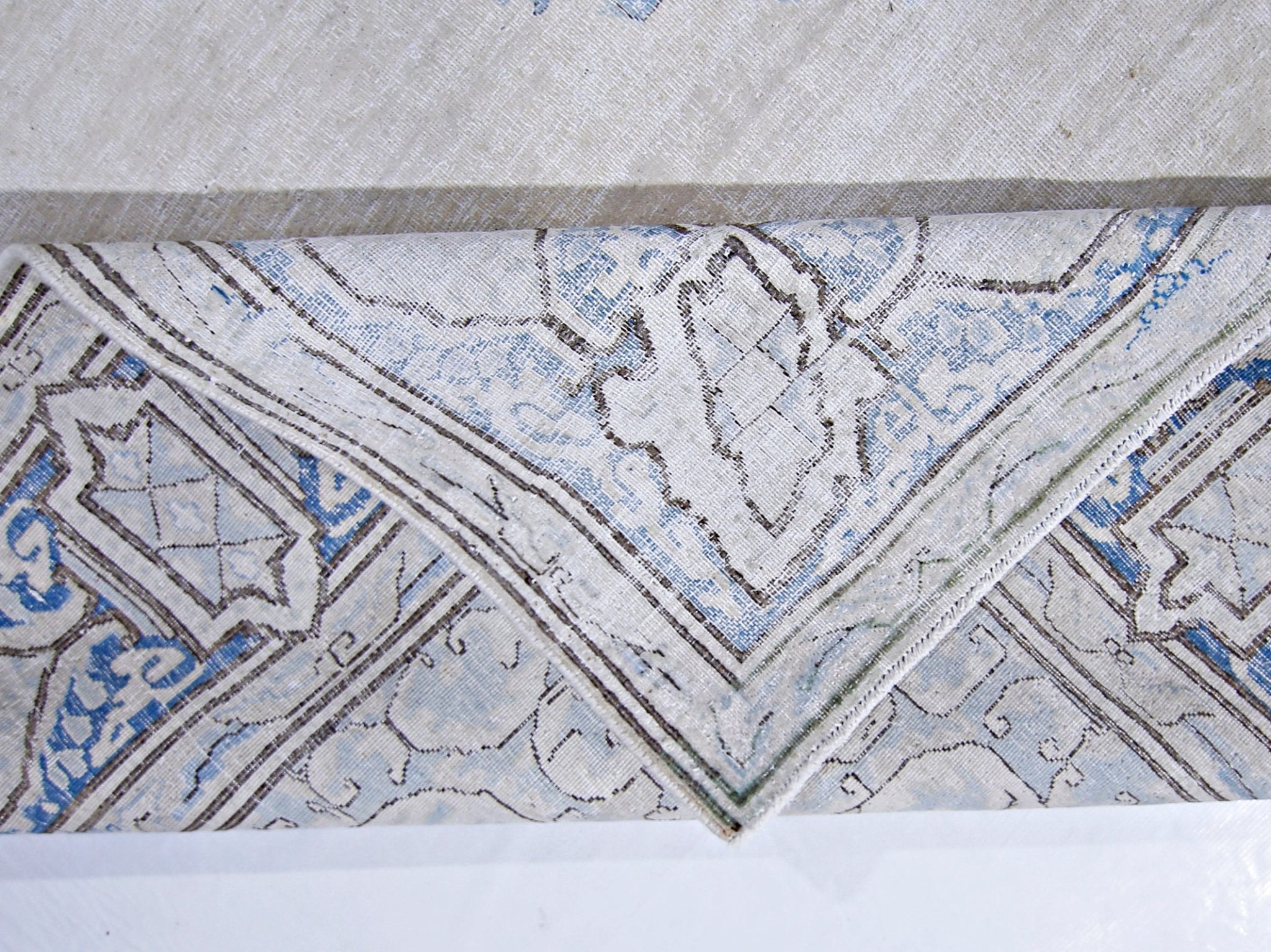 Handmade Vintage Persian Kerman Rug | 298 x 224 cm | 9'9" x 7'4" - Najaf Rugs & Textile