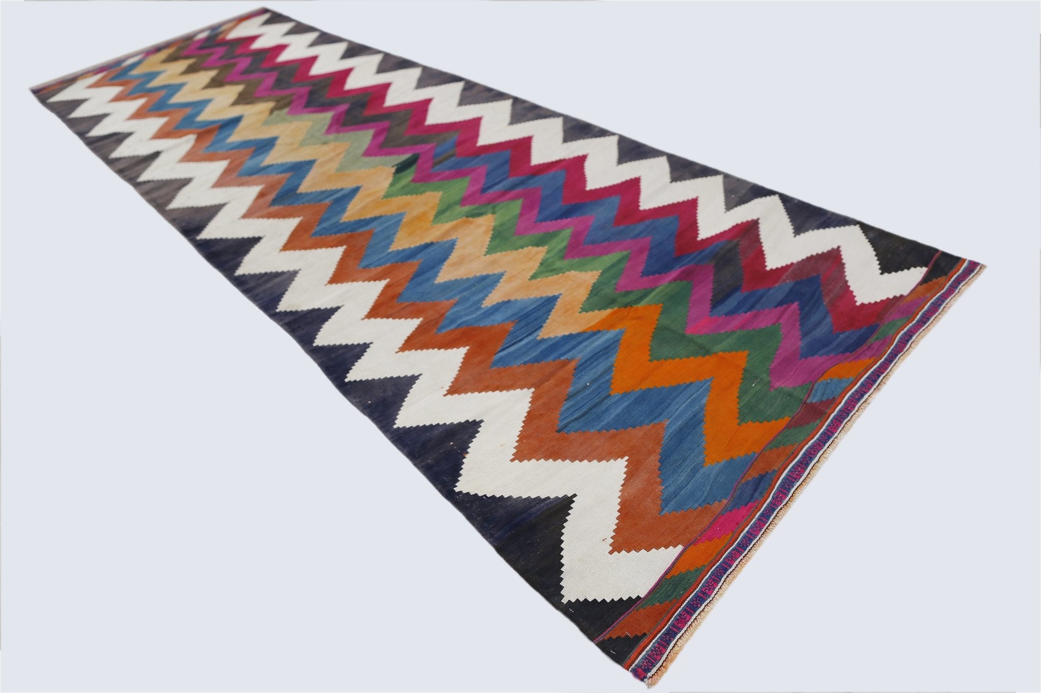 Handmade Vintage Persian Kilim Hallway Runner | 474 x 161 cm | 15'7" x 5'3" - Najaf Rugs & Textile