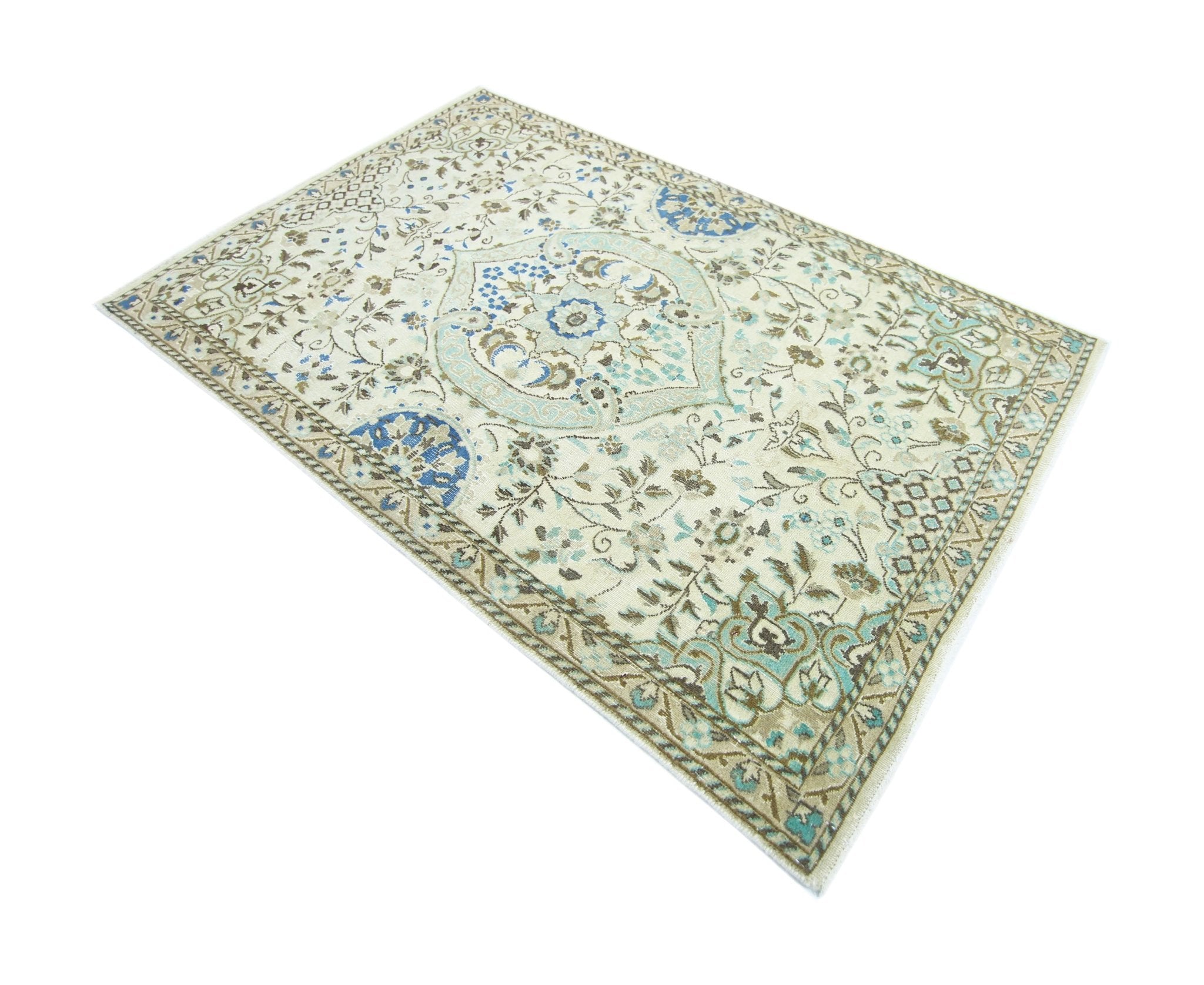 Handmade Vintage Persian Nain Rug | 137 x 85 cm | 4'6" x 2'10" - Najaf Rugs & Textile