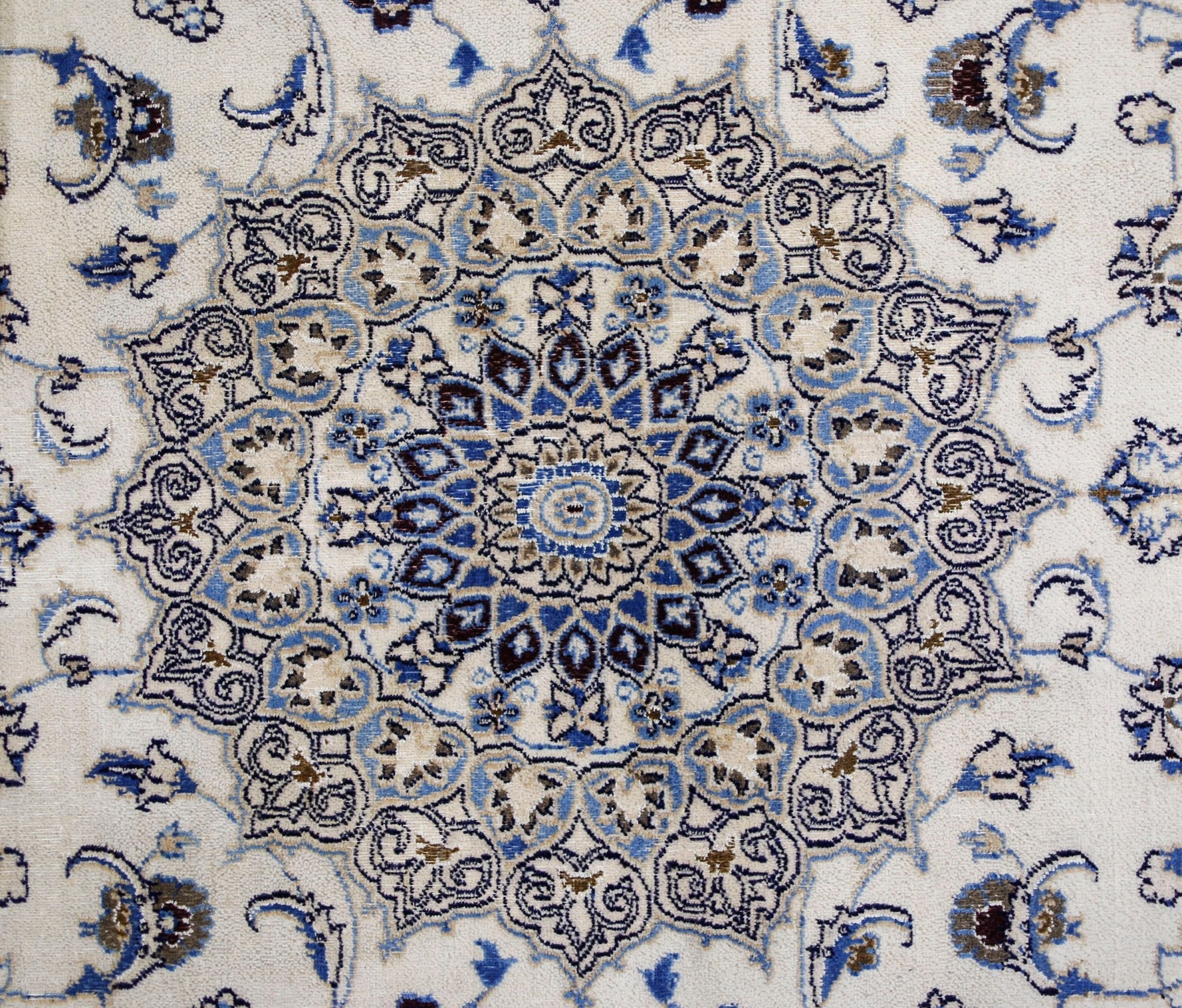 Handmade Vintage Persian Nain Rug | 252 x 191 cm | 8'3" x 6'3" - Najaf Rugs & Textile