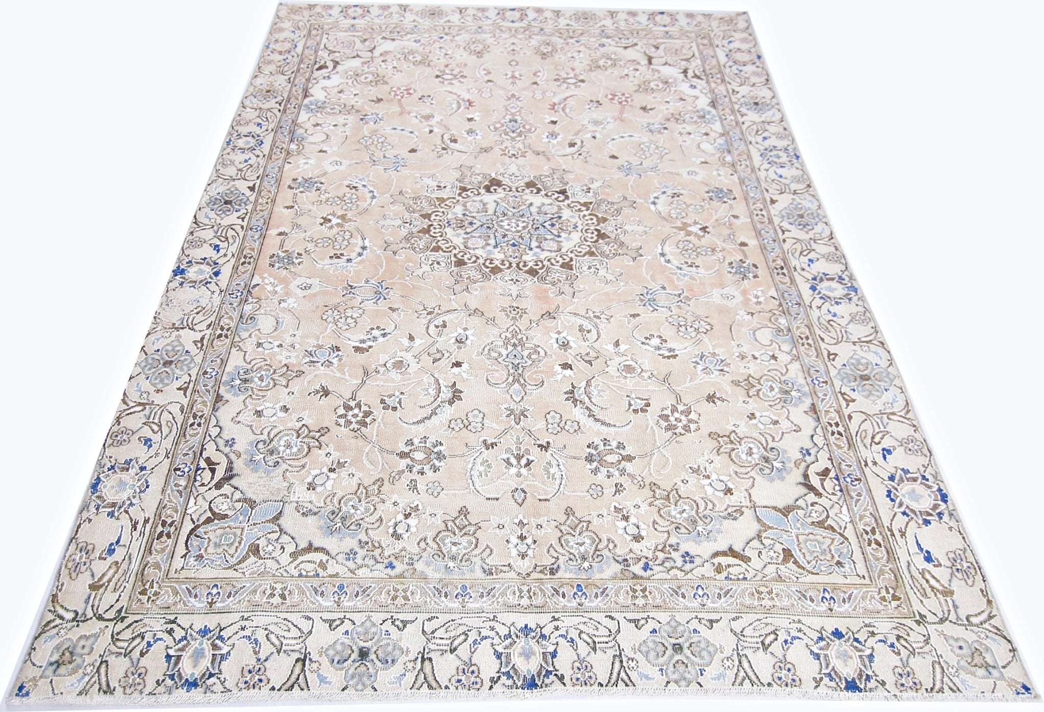 Handmade Vintage Persian Nain Rug | 255 x 171 cm | 8'4" x 5'7" - Najaf Rugs & Textile