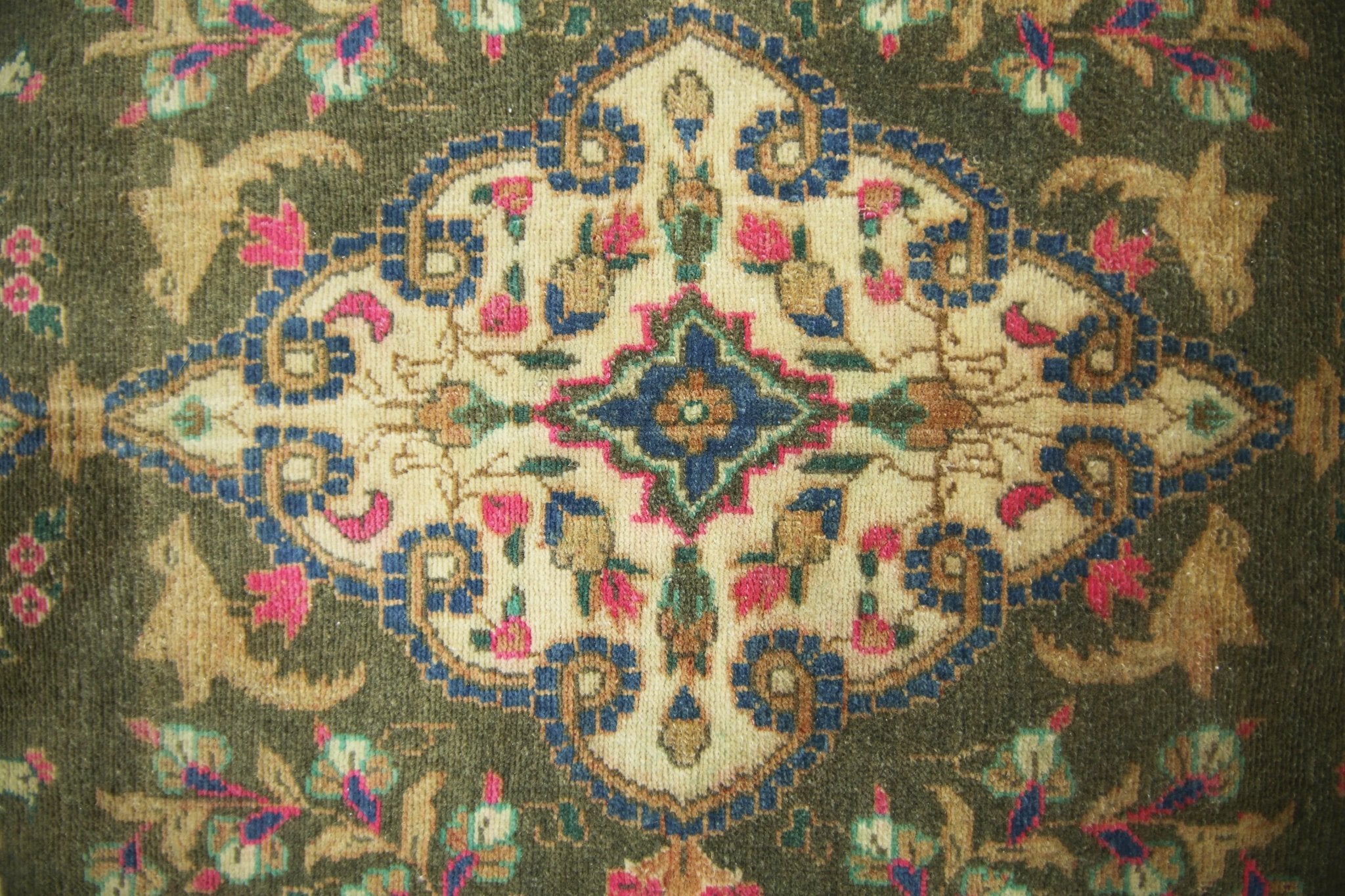 Handmade Vintage Persian Rug | 111 x 68 cm | 3'8" x 2'3" - Najaf Rugs & Textile