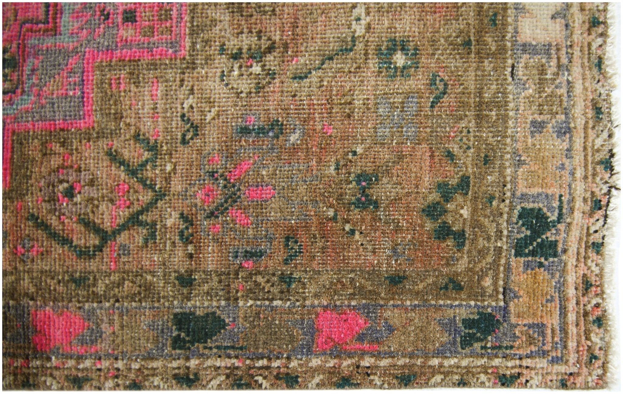 Handmade Vintage Persian Rug | 125 x 75 cm | 4'1" x 2'6" - Najaf Rugs & Textile