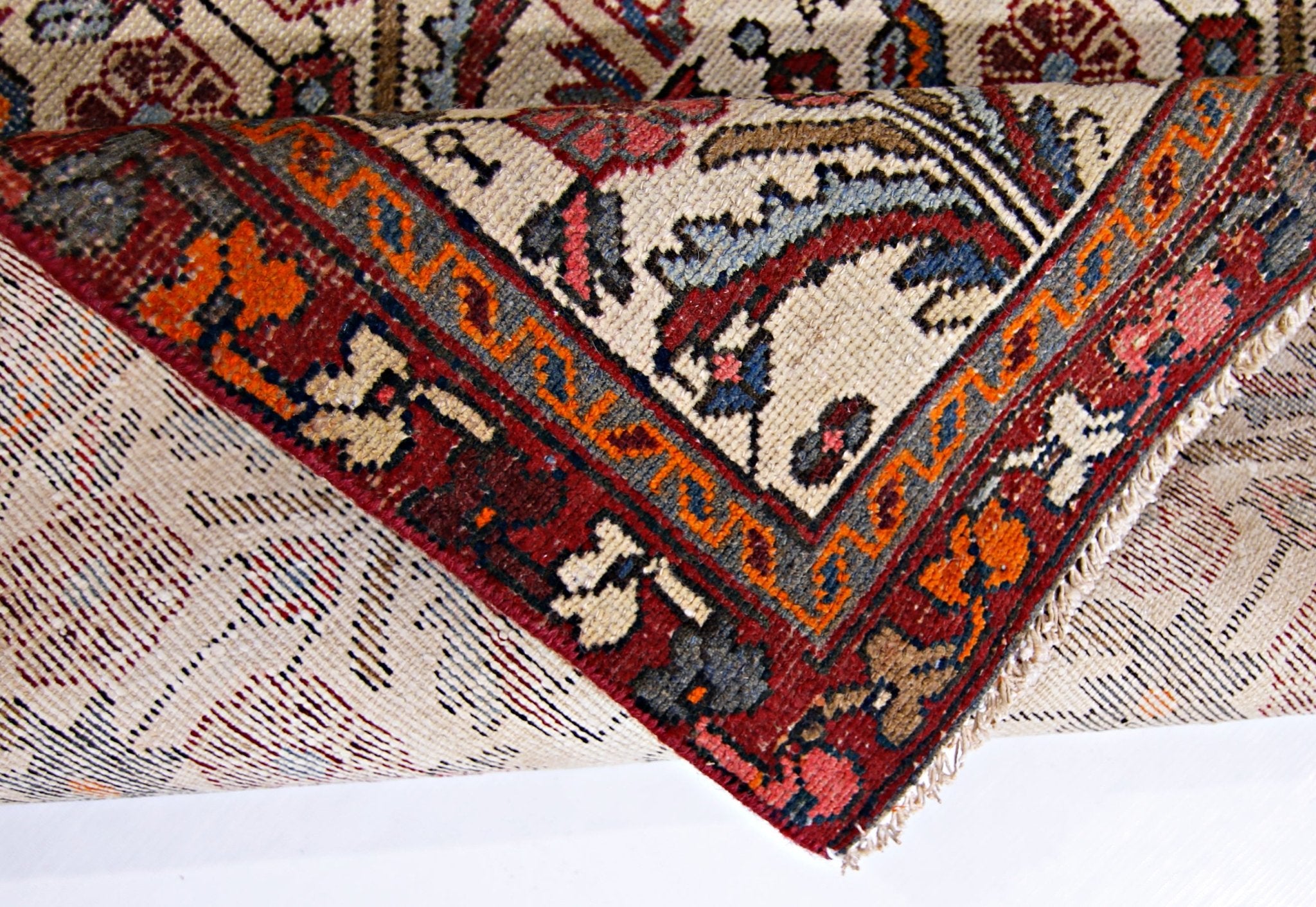 Handmade Vintage Persian Rug | 143 x 93 cm | 4'8" x 3' - Najaf Rugs & Textile