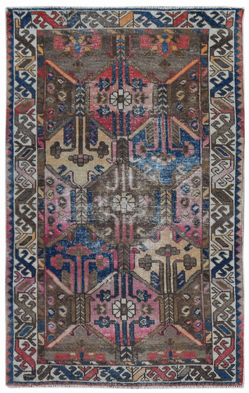 Handmade Vintage Persian Rug | 146 x 94 cm | 4'10" x 3'4" - Najaf Rugs & Textile