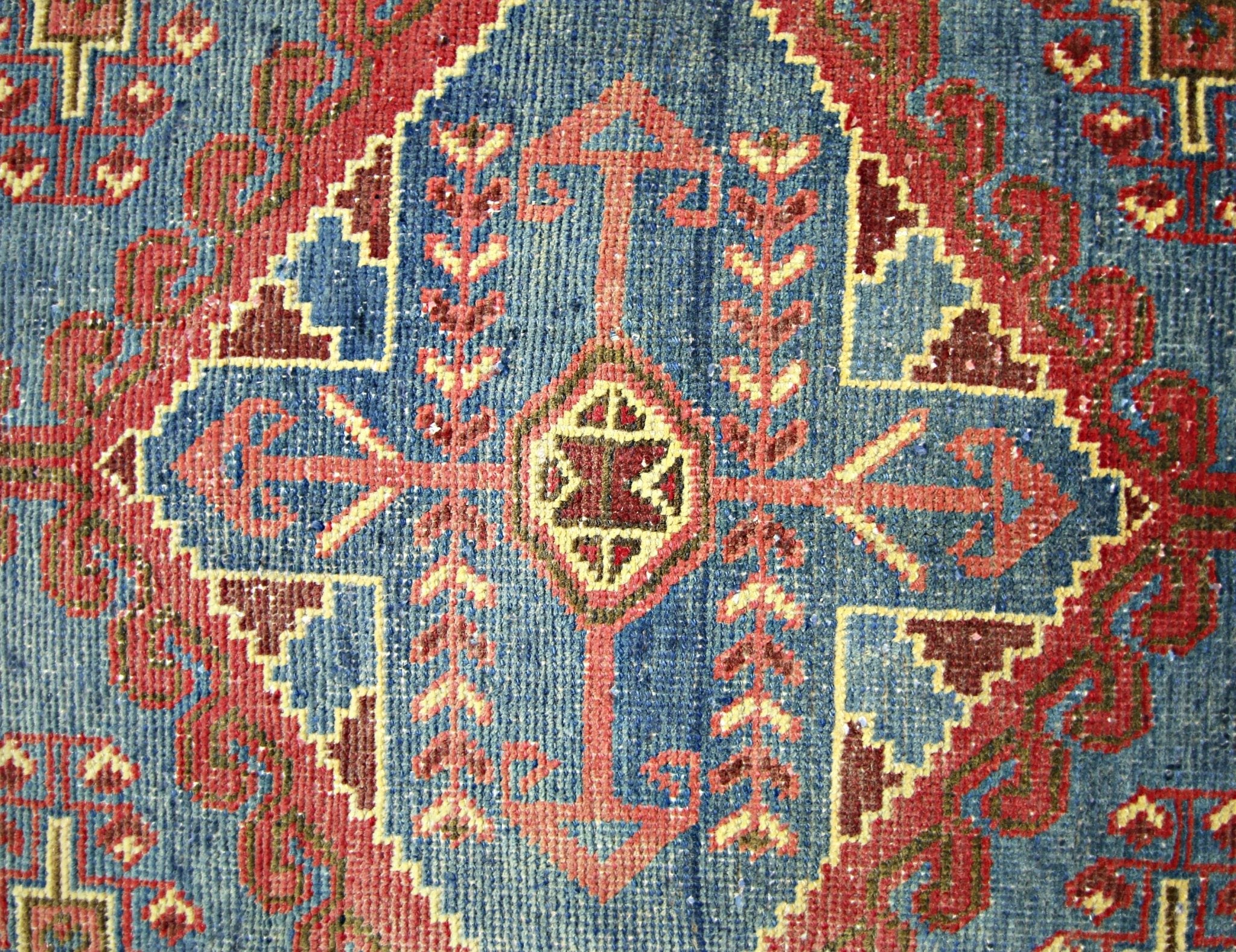 Handmade Vintage Persian Rug | 155 x 101 cm | 5'1" x 3'4" - Najaf Rugs & Textile