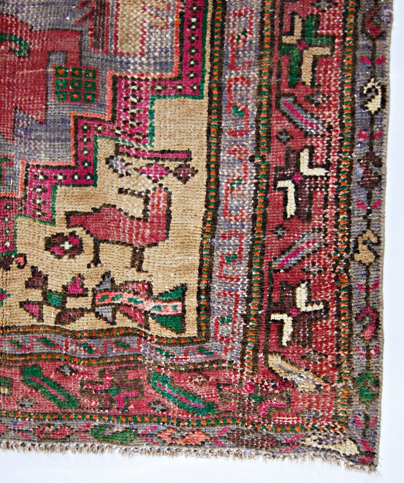 Handmade Vintage Persian Rug | 156 x 88 cm | 5'1" x 2'10" - Najaf Rugs & Textile