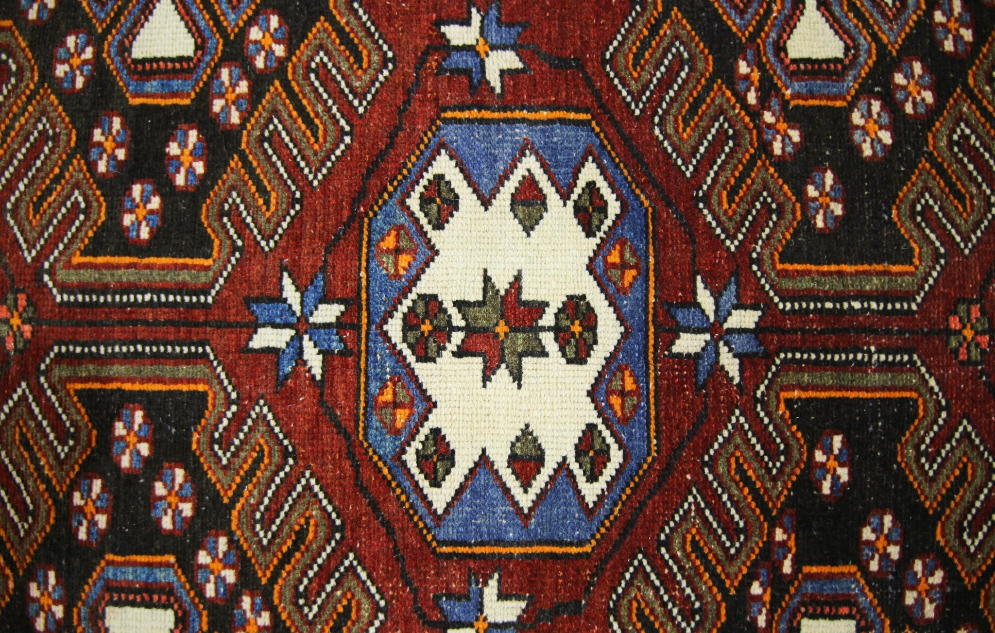 Handmade Vintage Persian Rug | 157 x 101 cm | 5'"2 x 3'4" - Najaf Rugs & Textile