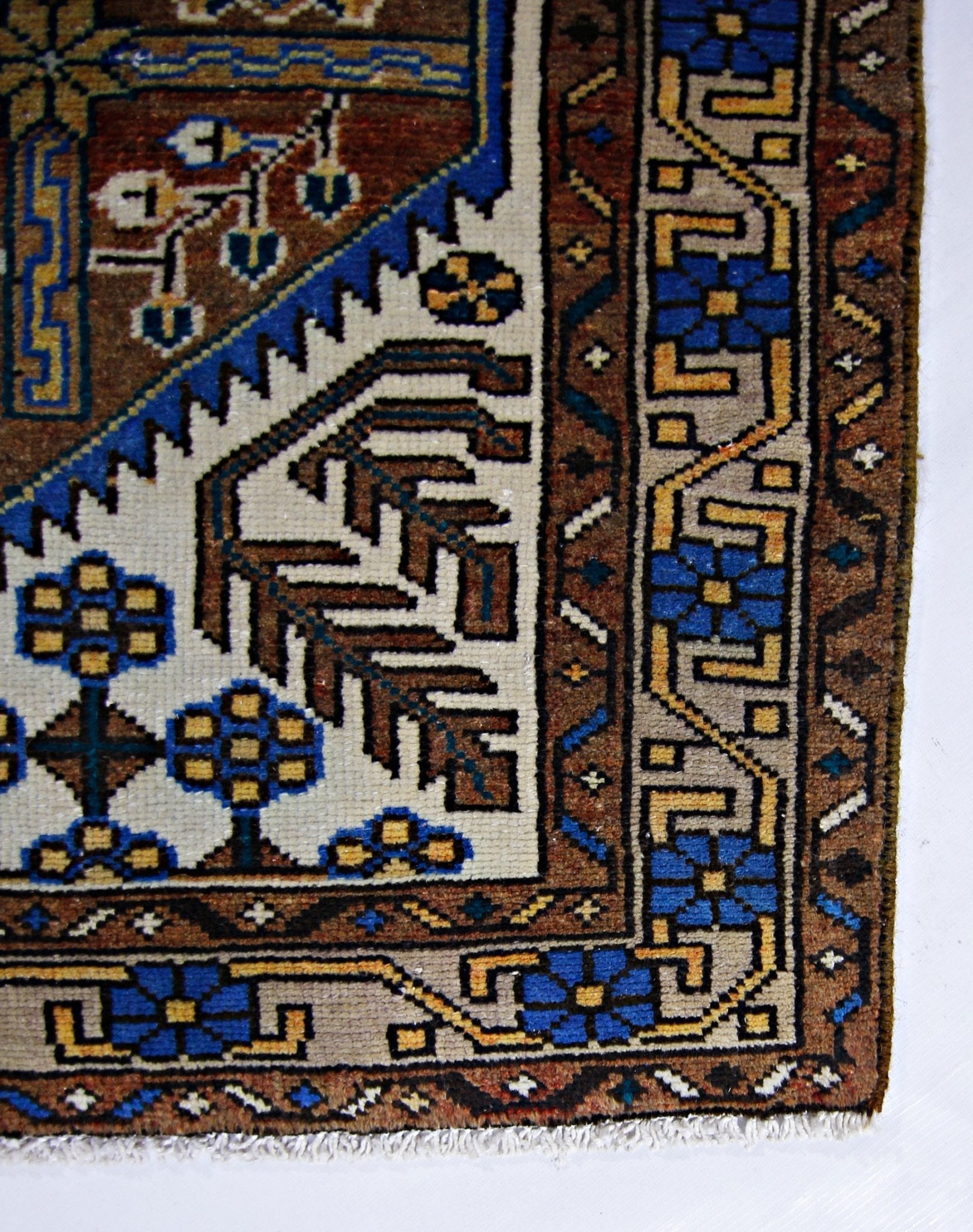 Handmade Vintage Persian Rug | 159 x 111 cm | 5'3" x 3'8" - Najaf Rugs & Textile