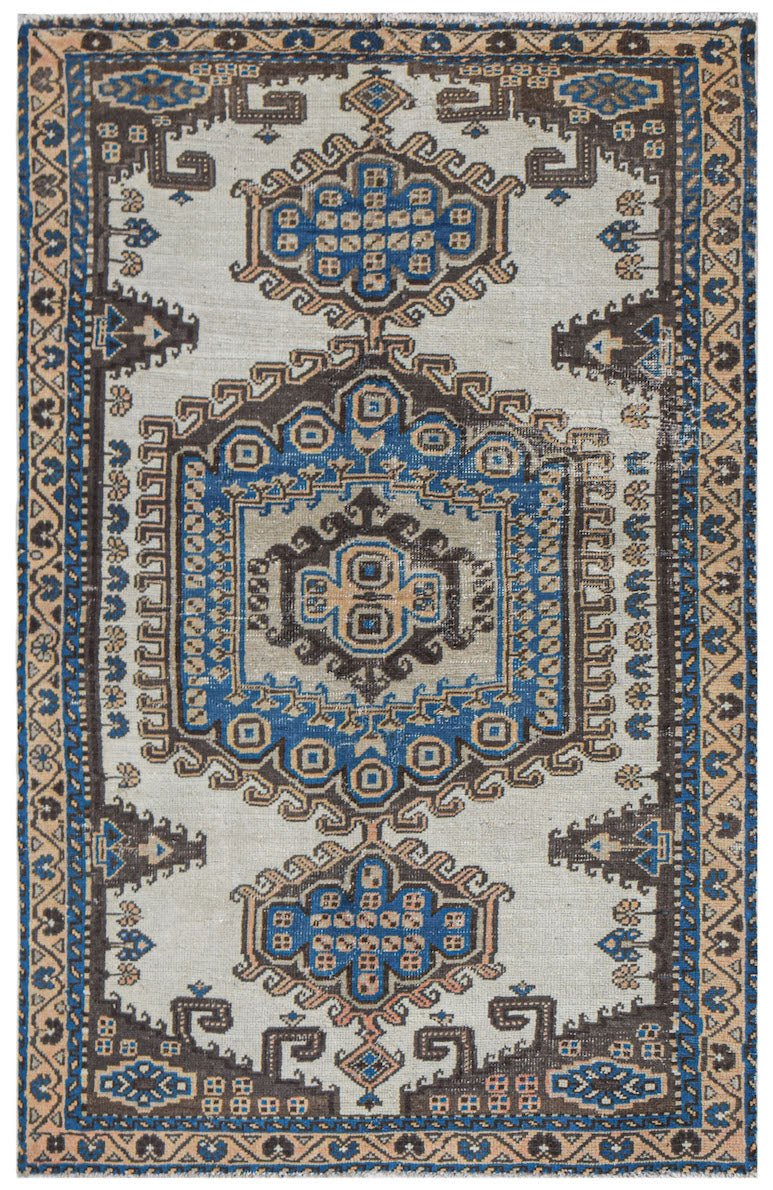 Handmade Vintage Persian Rug | 161 x 104 cm | 5'4" x 3'5" - Najaf Rugs & Textile