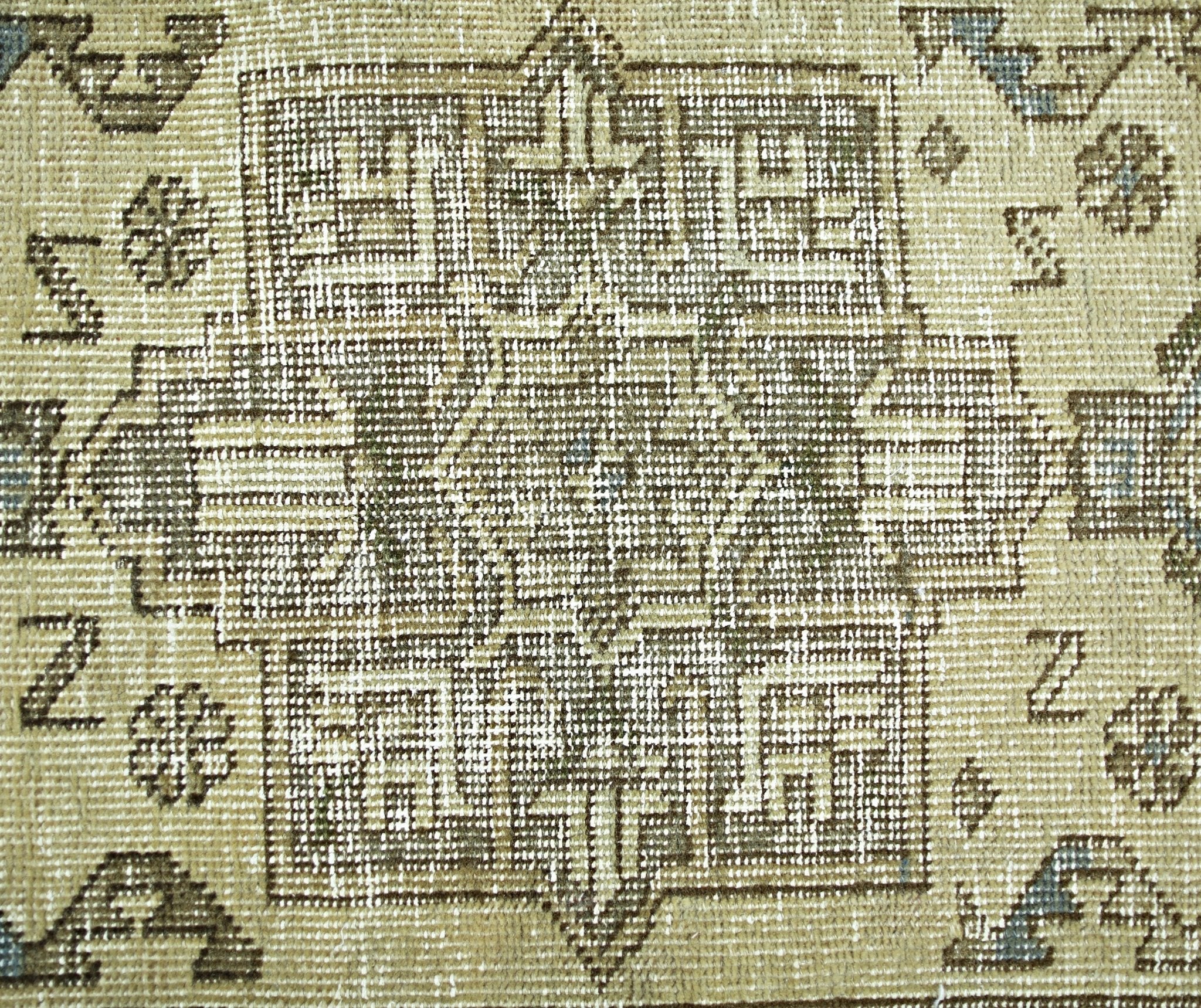 Handmade Vintage Persian Rug | 166 x 71 cm | 5'5" x 2'4" - Najaf Rugs & Textile