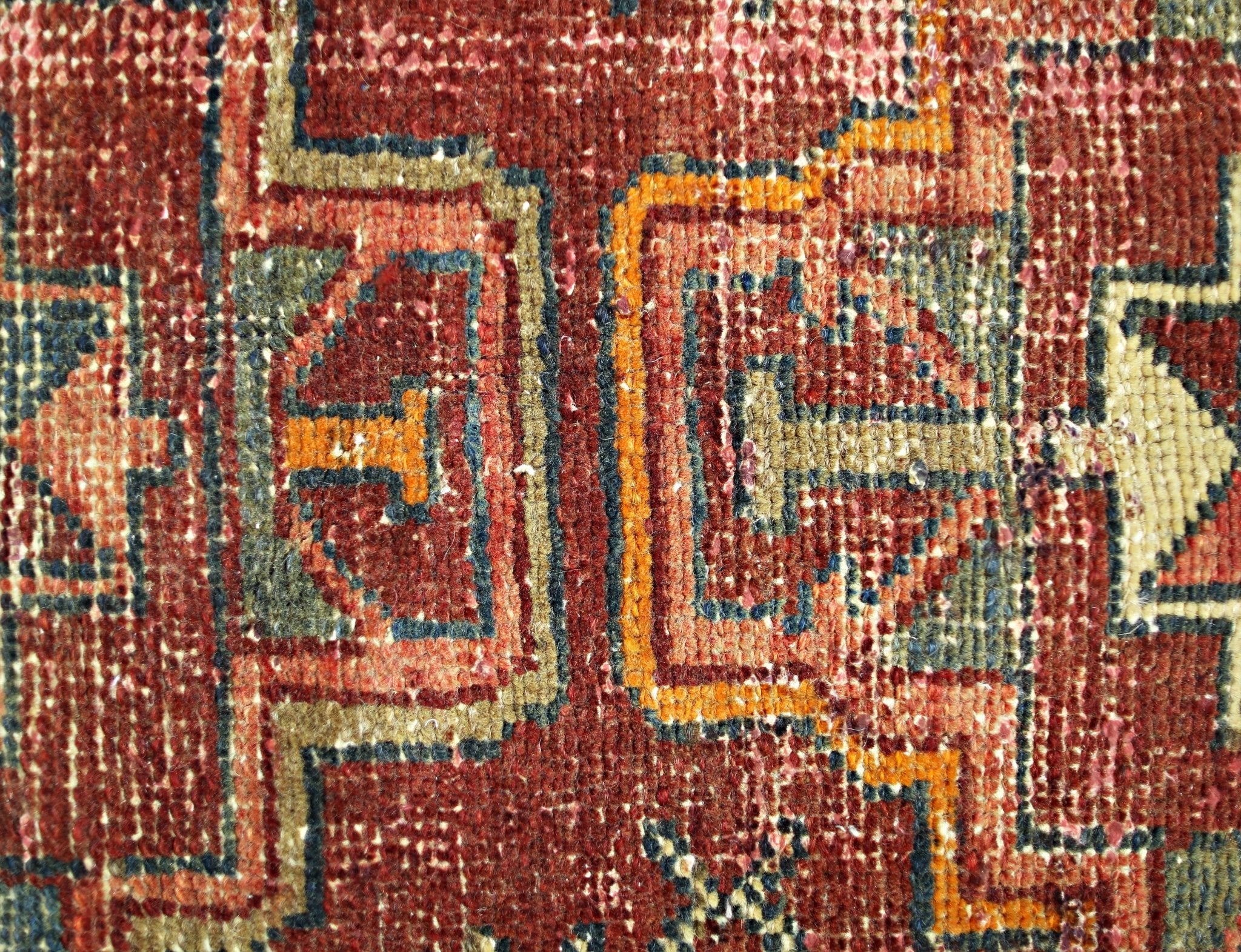 Handmade Vintage Persian Rug | 176 x 96 cm | 5'9" x 3'2" - Najaf Rugs & Textile