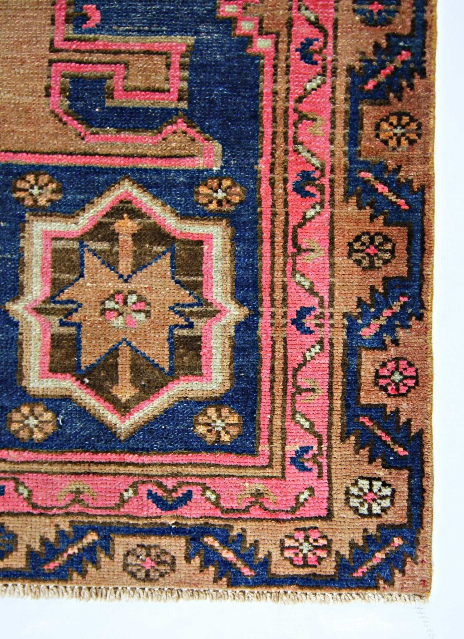 Handmade Vintage Persian Rug | 184 x 125 cm | 6' x 4'1" - Najaf Rugs & Textile