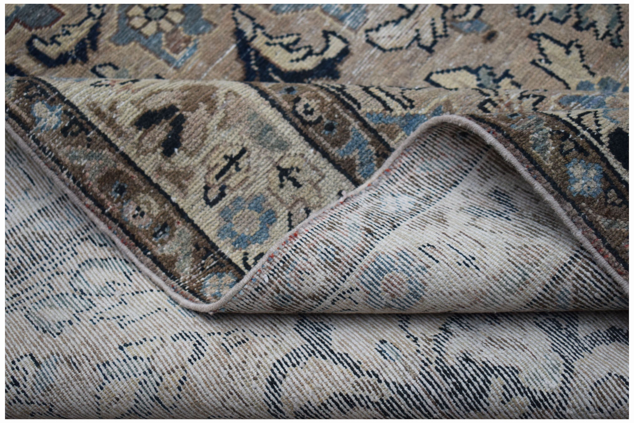 Handmade Vintage Persian Rug | 185 x 123 cm | 6'1" x 4'1" - Najaf Rugs & Textile