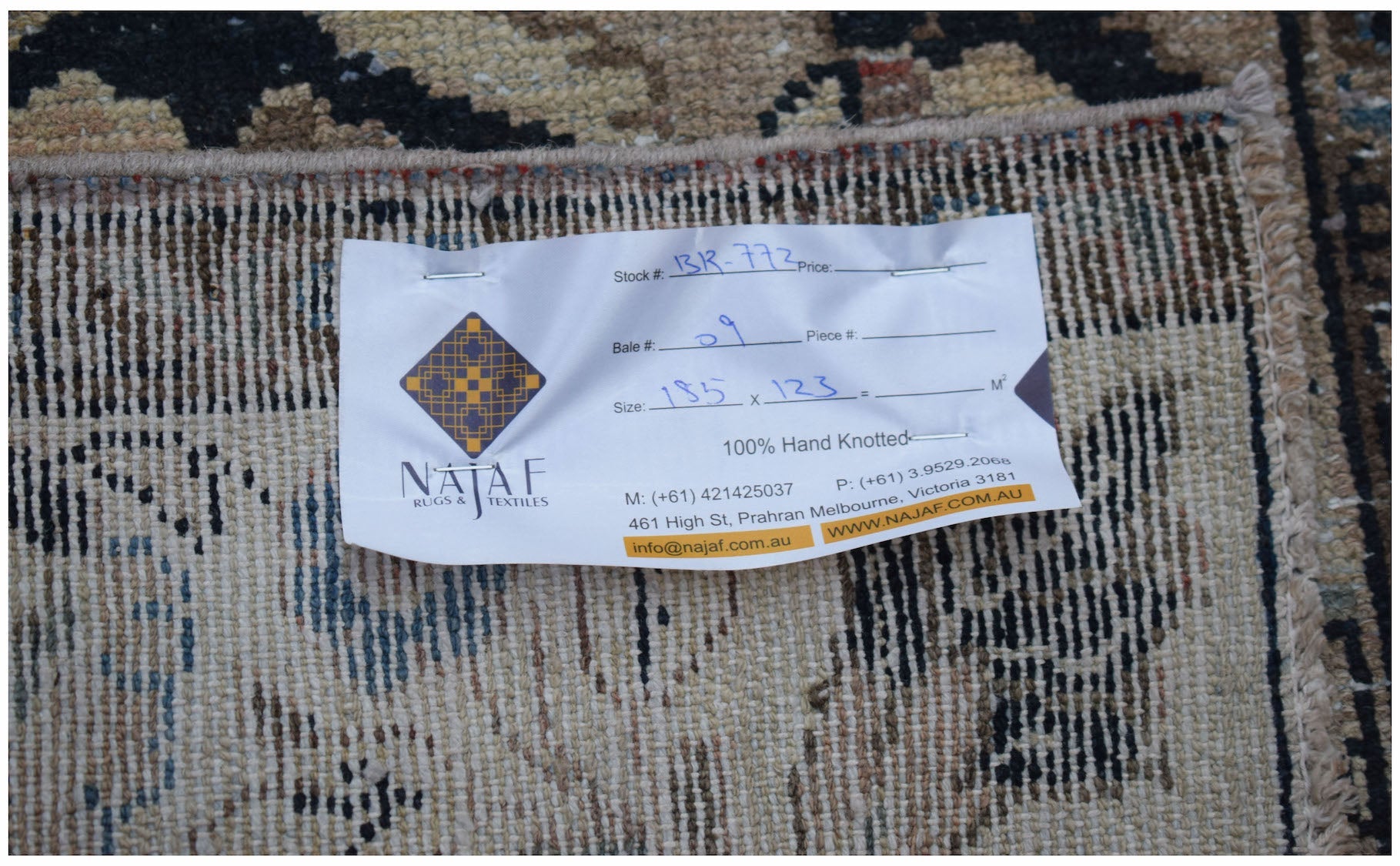 Handmade Vintage Persian Rug | 185 x 123 cm | 6'1" x 4'1" - Najaf Rugs & Textile