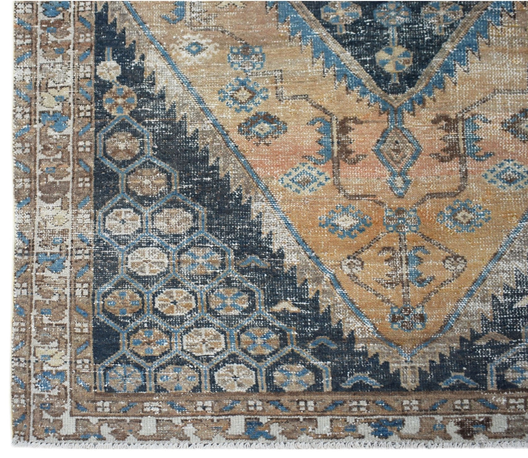 Handmade Vintage Persian Rug | 185 x 129 cm | 6'1" x 4'3" - Najaf Rugs & Textile