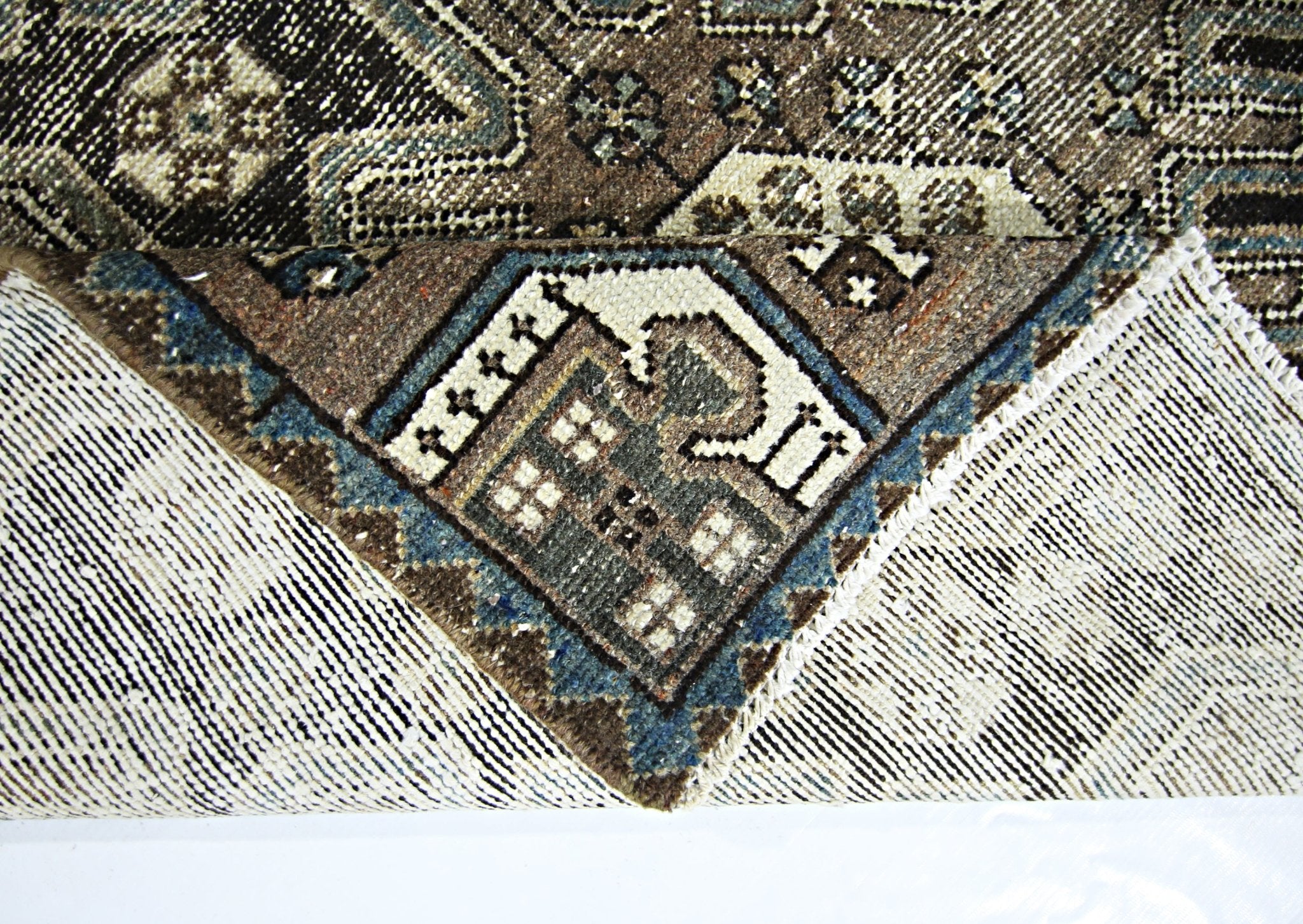 Handmade Vintage Persian Rug | 190 x 114 cm | 6'4" x 3'9" - Najaf Rugs & Textile