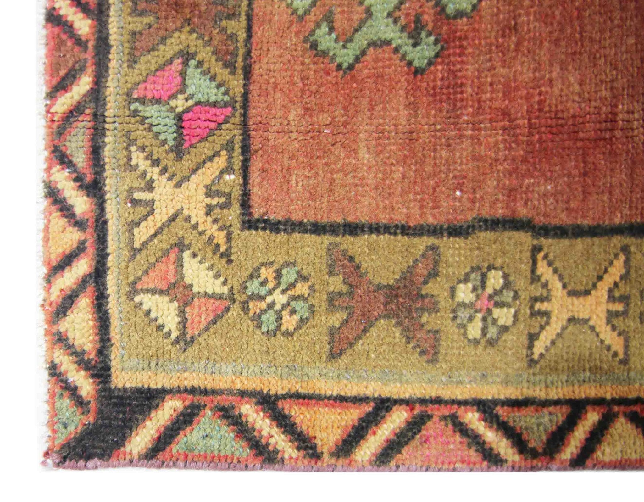 Handmade Vintage Persian Rug | 191 x 108 cm | 6'3" x 3'6" - Najaf Rugs & Textile