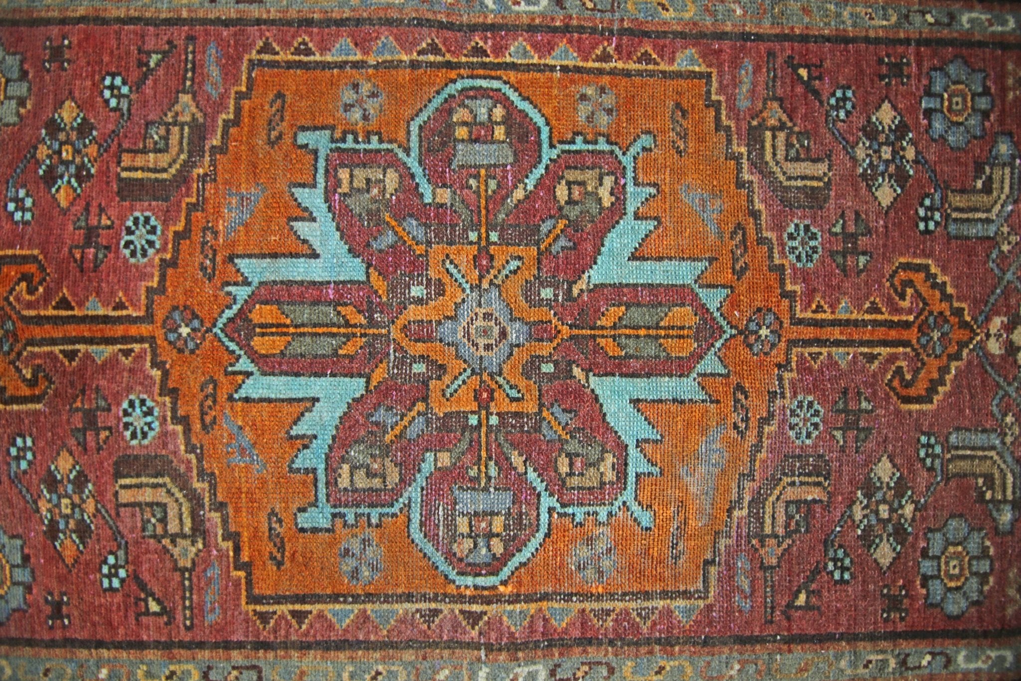 Handmade Vintage Persian Rug | 202 x 101 cm | 6'7" x 3'4" - Najaf Rugs & Textile