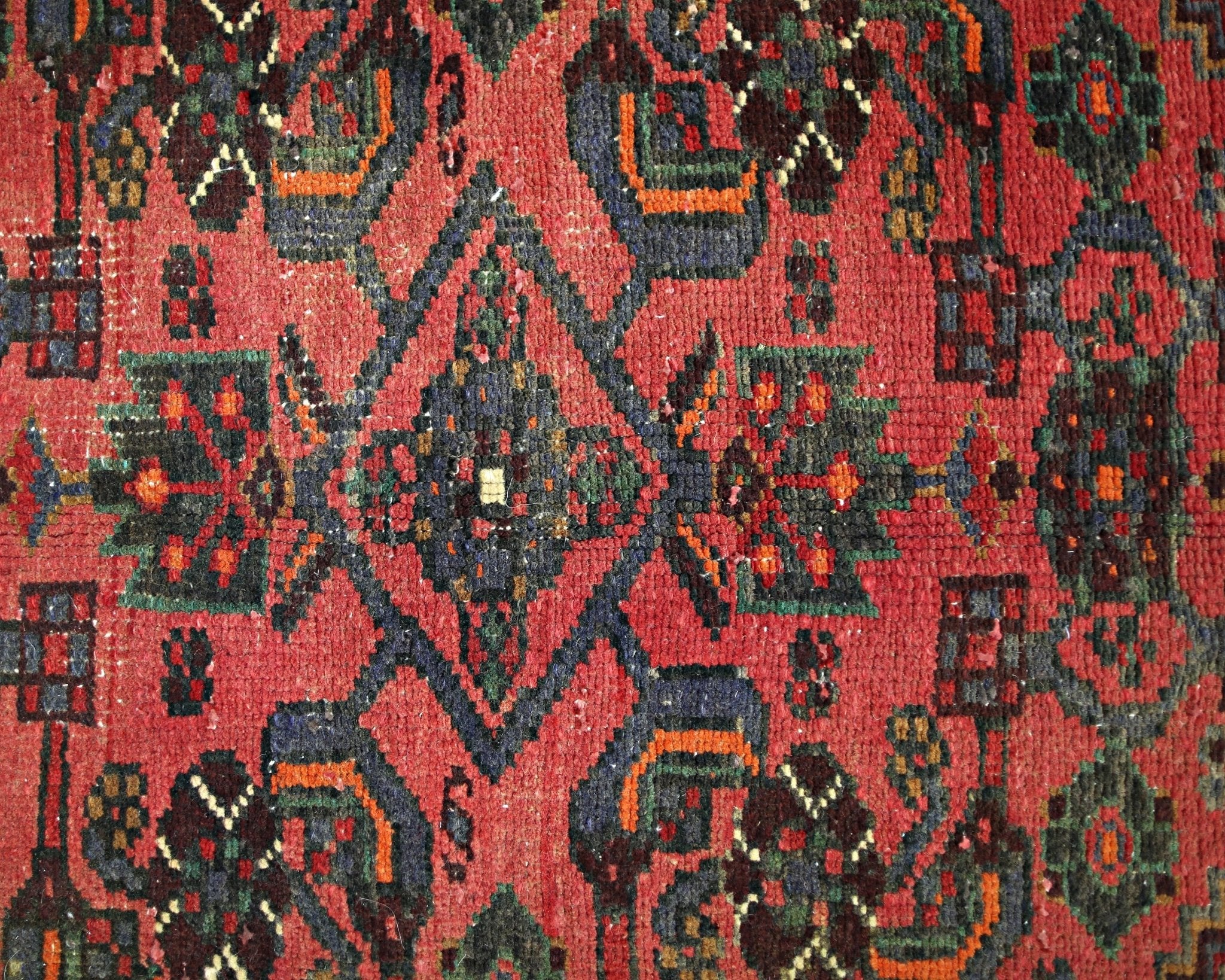 Handmade Vintage Persian Rug | 202 x 126 cm | 6'7" x 4'1" - Najaf Rugs & Textile