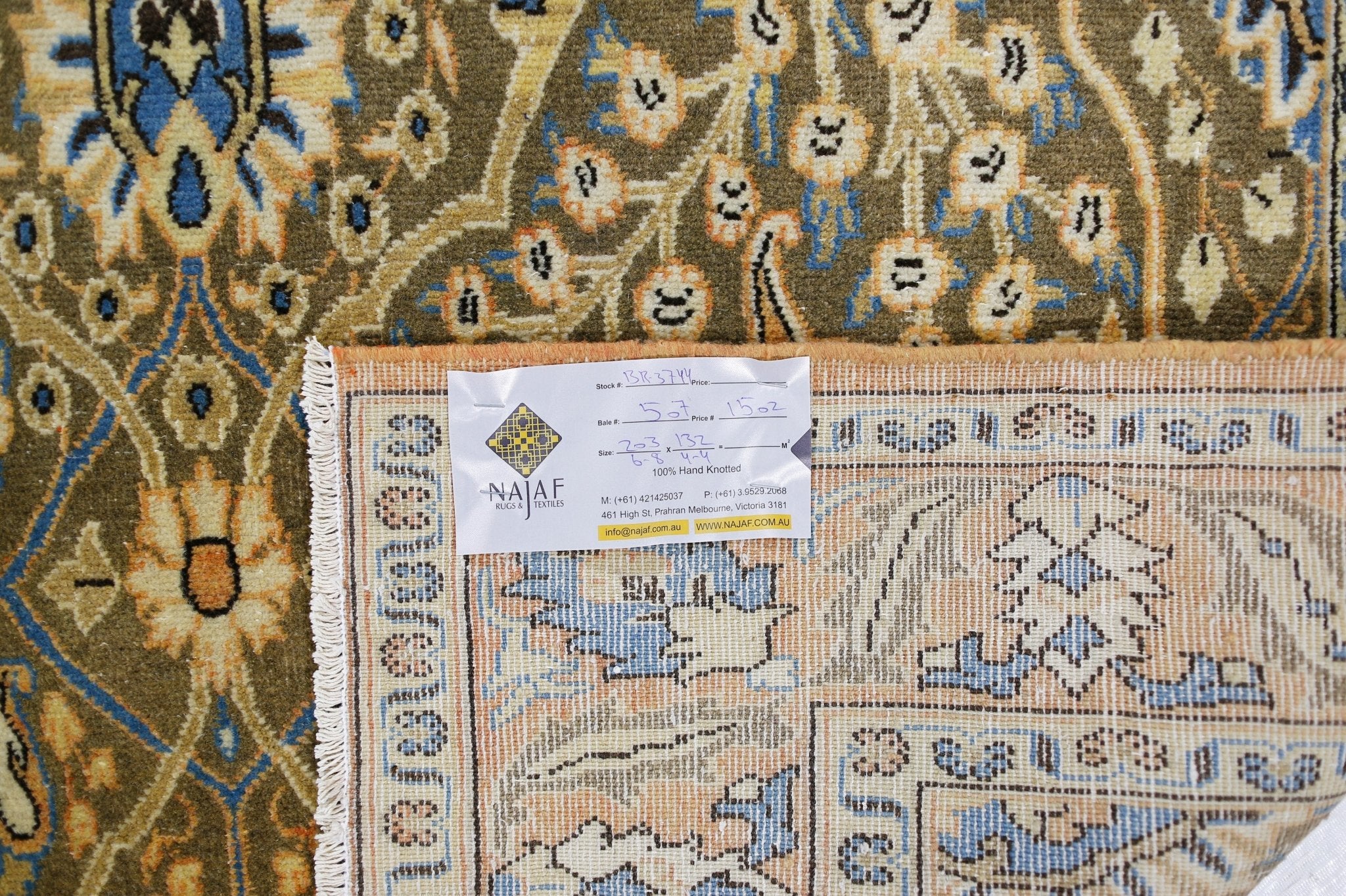 Handmade Vintage Persian Rug | 203 x 132 cm | 6'8" x 4'4" - Najaf Rugs & Textile