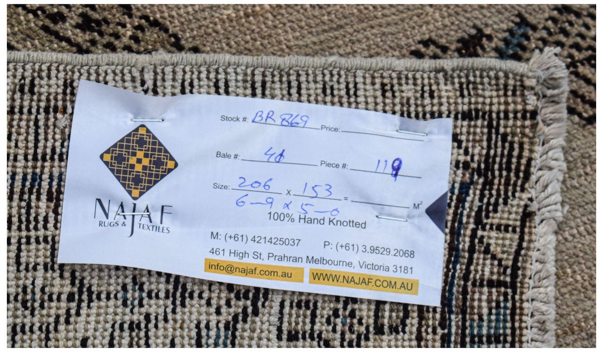 Handmade Vintage Persian Rug | 206 x 153 cm | 6'9" x 5' - Najaf Rugs & Textile