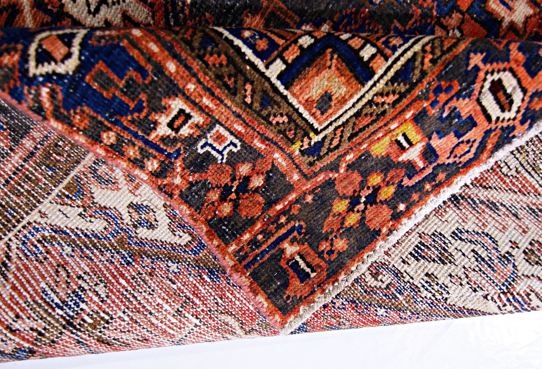 Handmade Vintage Persian Rug | 212 x 136 cm | 7' x 4'5" - Najaf Rugs & Textile