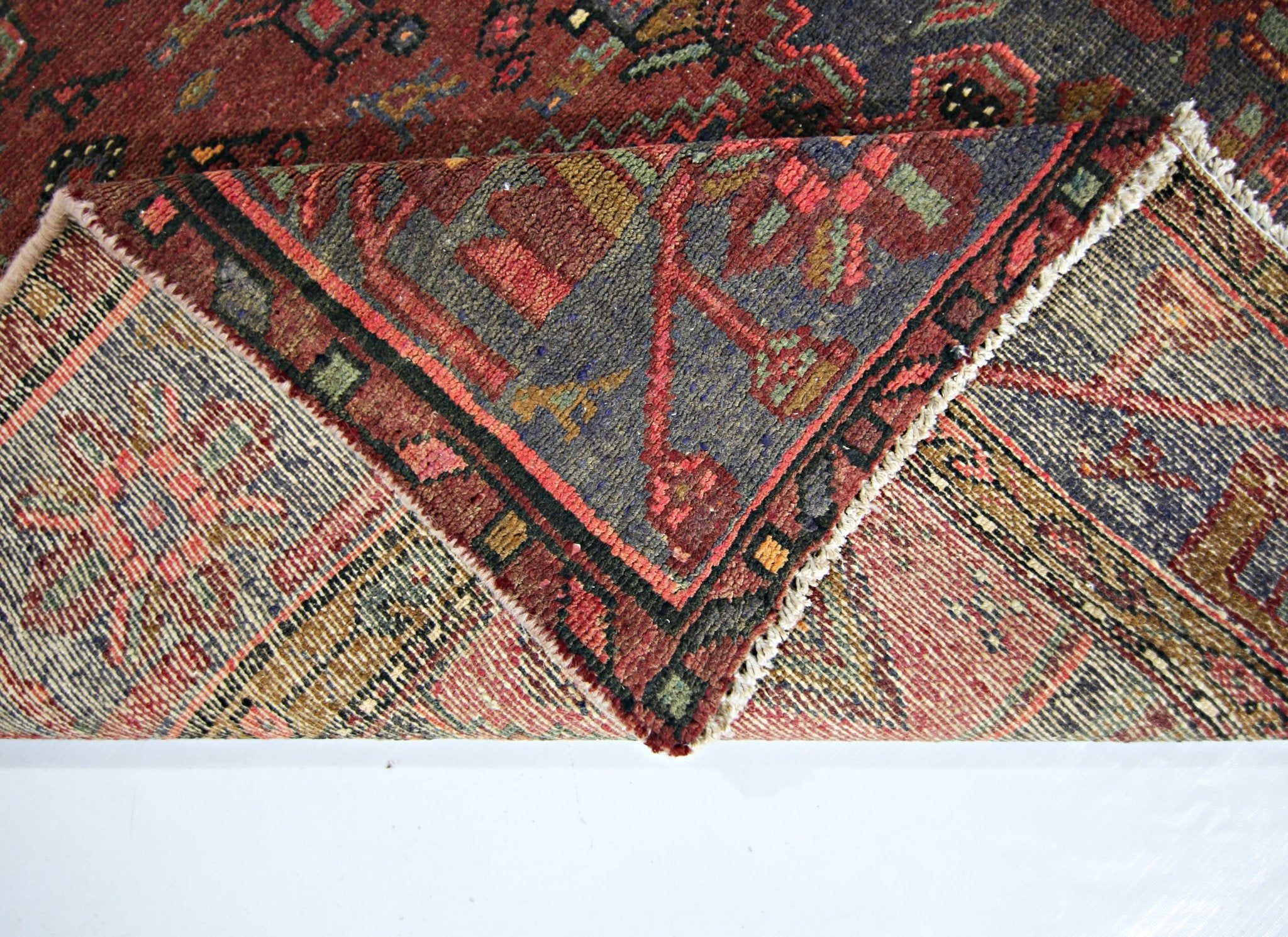 Handmade Vintage Persian Rug | 222 x 138 cm | 7'3" x 4'6" - Najaf Rugs & Textile