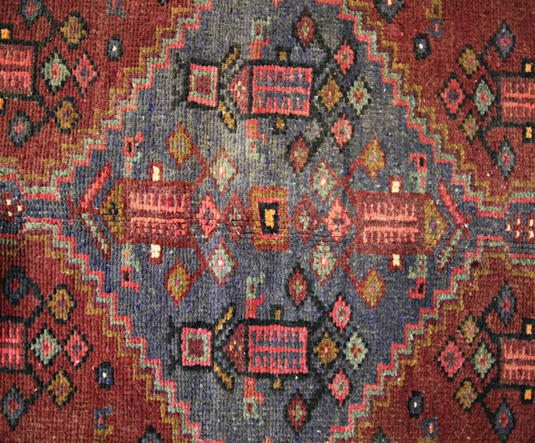 Handmade Vintage Persian Rug | 222 x 138 cm | 7'3" x 4'6" - Najaf Rugs & Textile