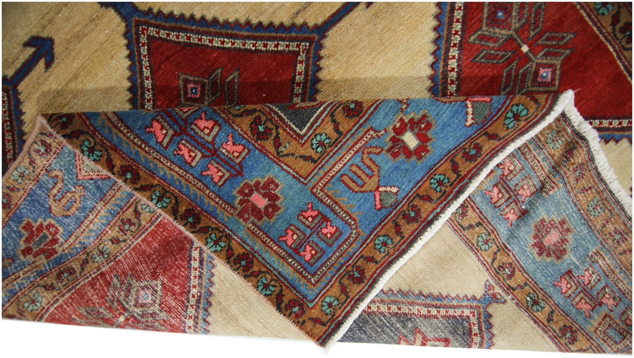 Handmade Vintage Persian Rug | 227 x 138 cm | 7'5" x 4'7" - Najaf Rugs & Textile