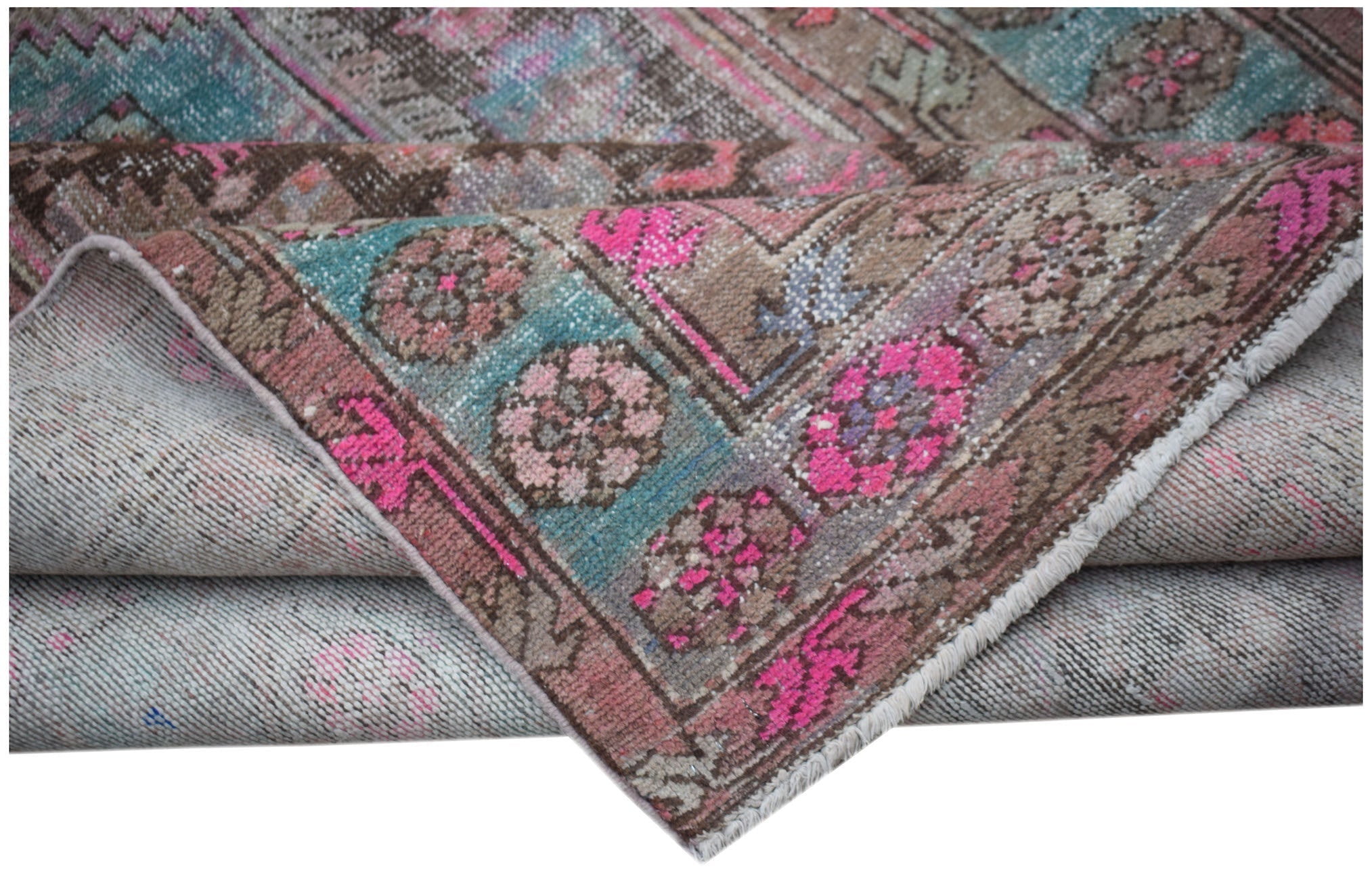 Handmade Vintage Persian Rug | 236 x 128 cm | 7'9" x 4'3" - Najaf Rugs & Textile