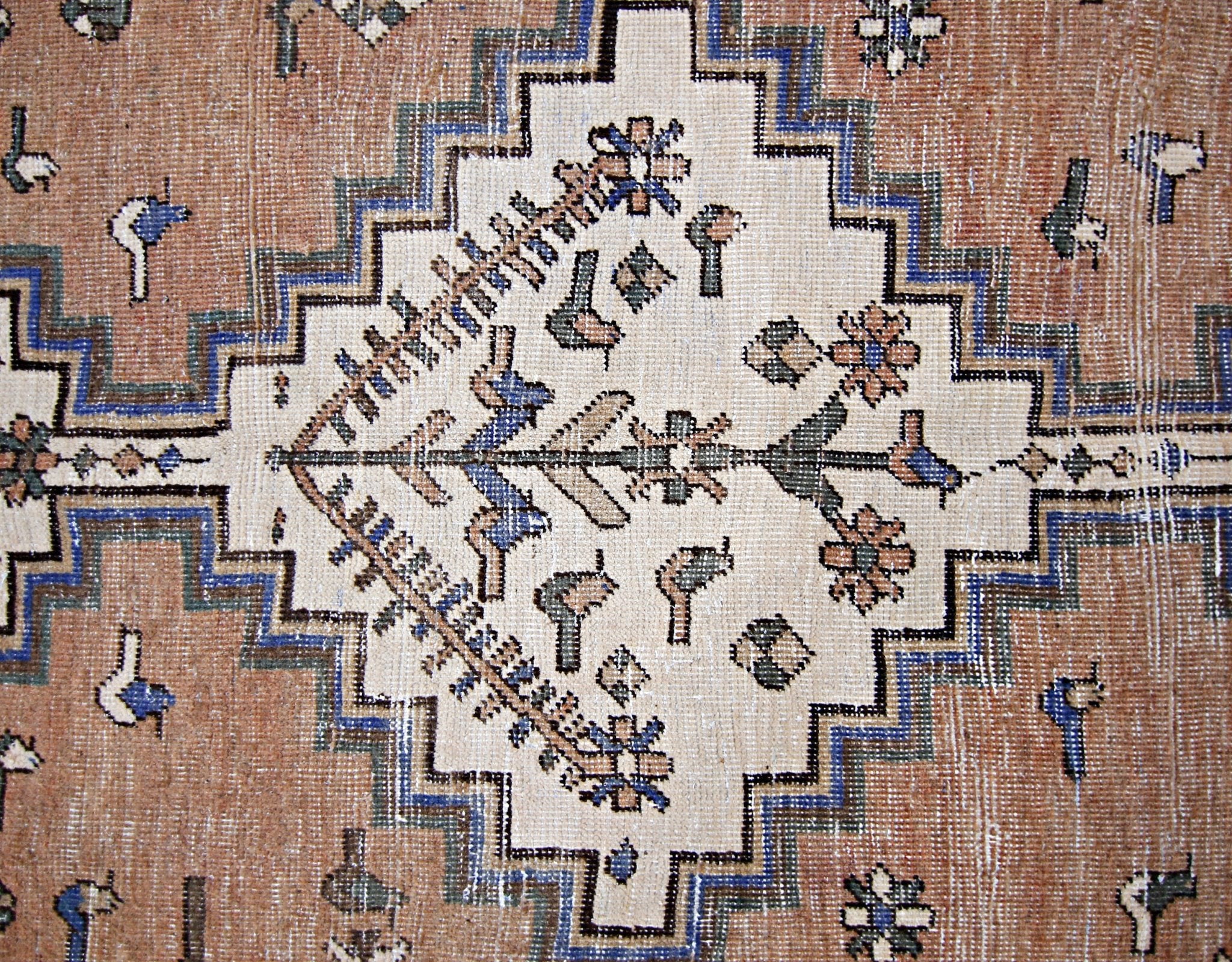 Handmade Vintage Persian Rug | 294 x 149 cm | 9'8" x 4'11" - Najaf Rugs & Textile