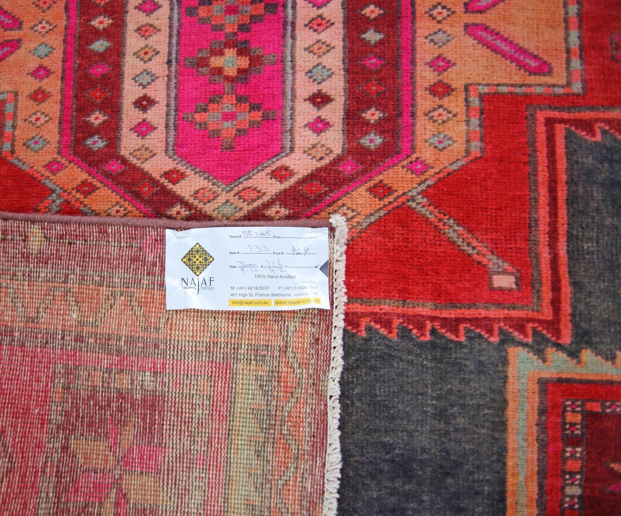 Handmade Vintage Persian Rug | 300 x 126 cm | 9'10" x 4'2" - Najaf Rugs & Textile