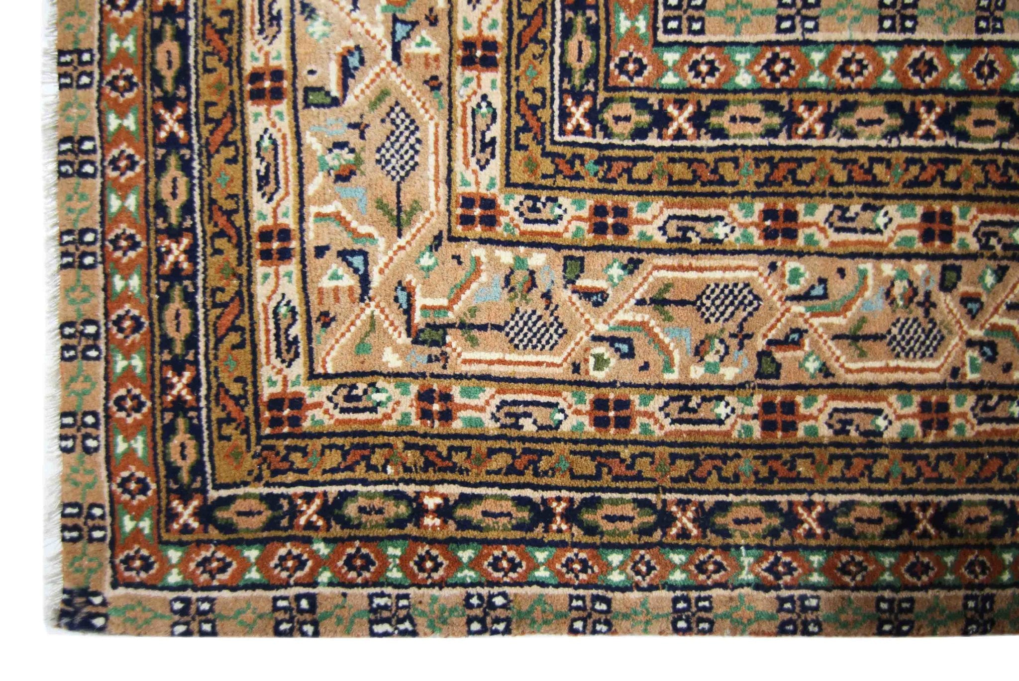 Handmade Vintage Persian Saraband Rug | 240 x 185 cm | 7'10" x 6'1" - Najaf Rugs & Textile
