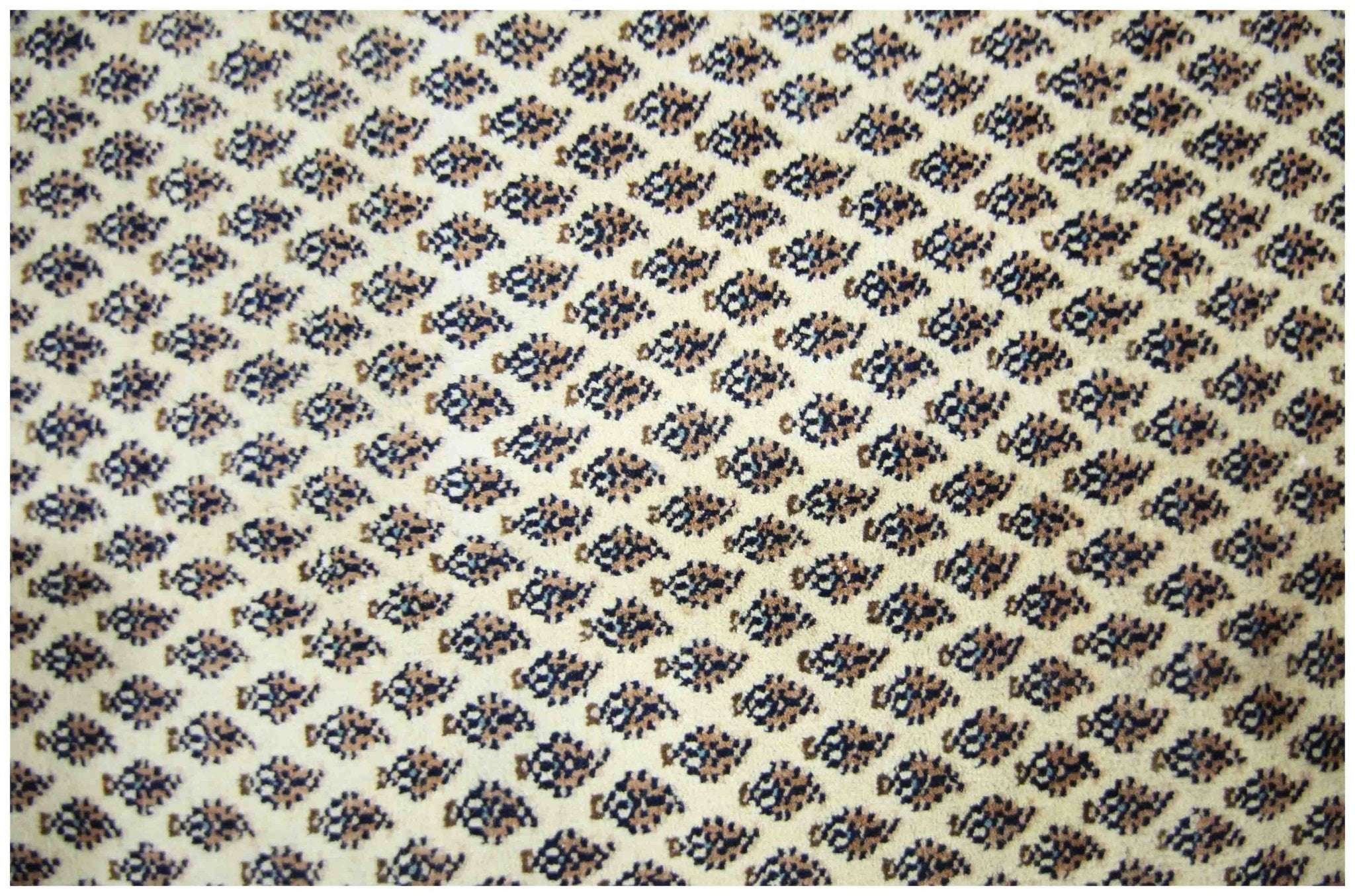 Handmade Vintage Persian Saraband Rug | 240 x 185 cm | 7'10" x 6'1" - Najaf Rugs & Textile