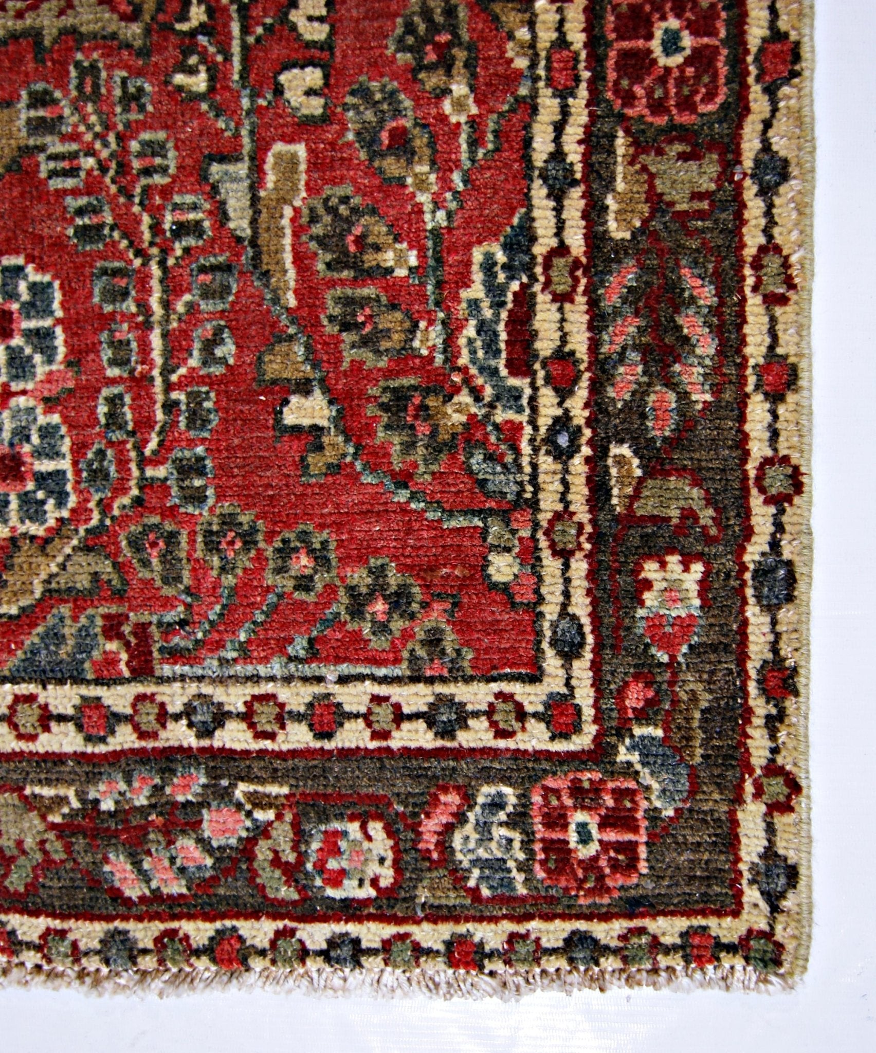Handmade Vintage Persian Sarouk Hallway Runner | 312 x 76 cm | 10'3" x 2'6" - Najaf Rugs & Textile