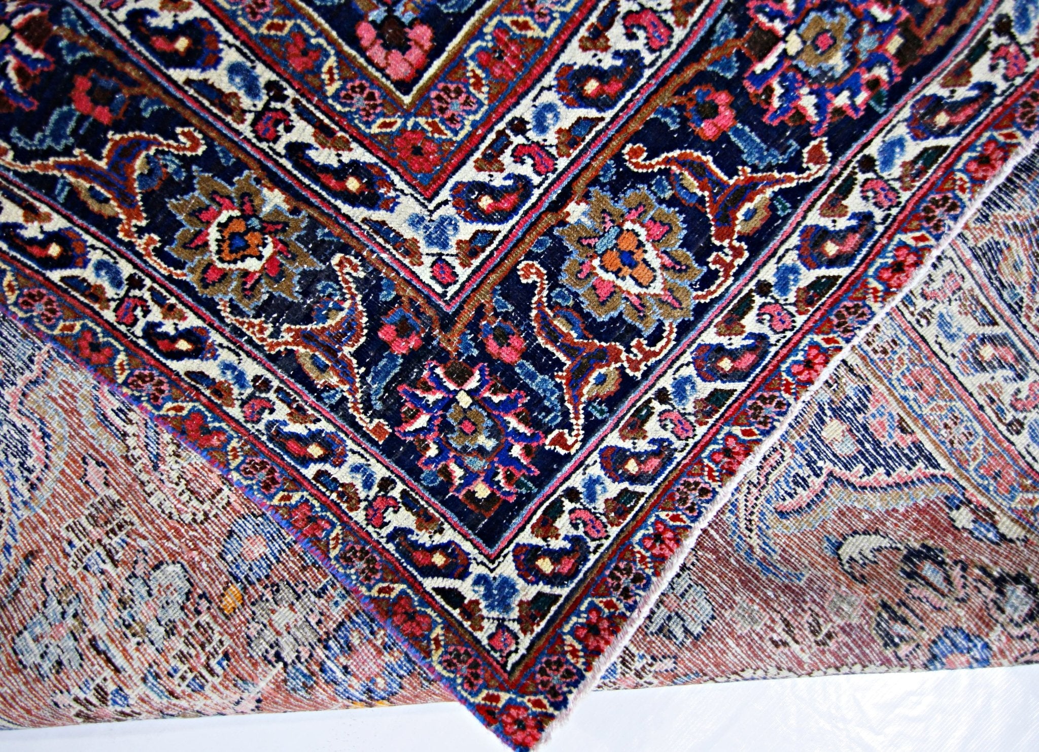 Handmade Vintage Persian Sarouk Rug | 298 x 211 cm | 9'9" x 6'11" - Najaf Rugs & Textile