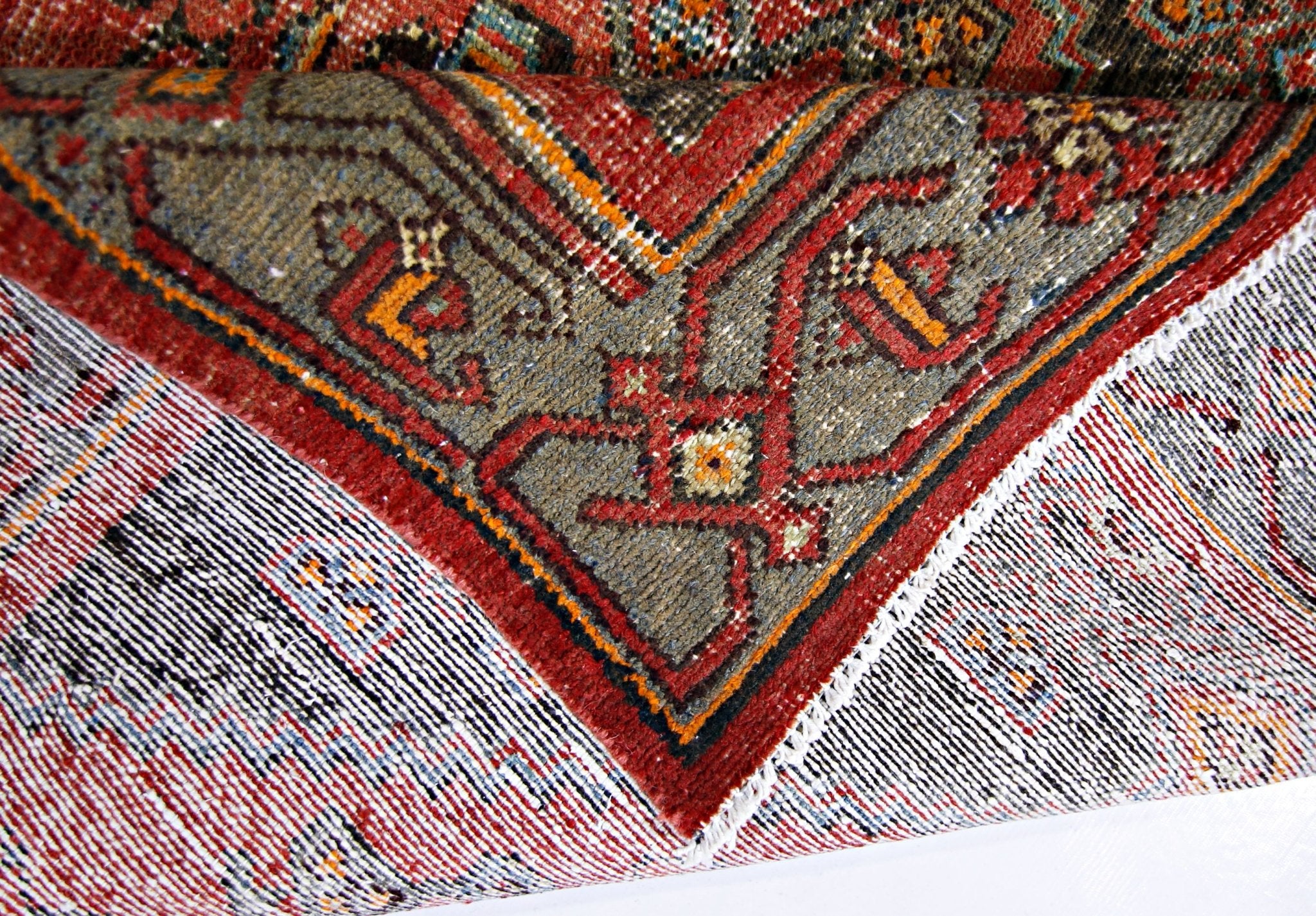 Handmade Vintage Persian Seraband Rug | 200 x 124 cm | 6'7" x 4'1" - Najaf Rugs & Textile