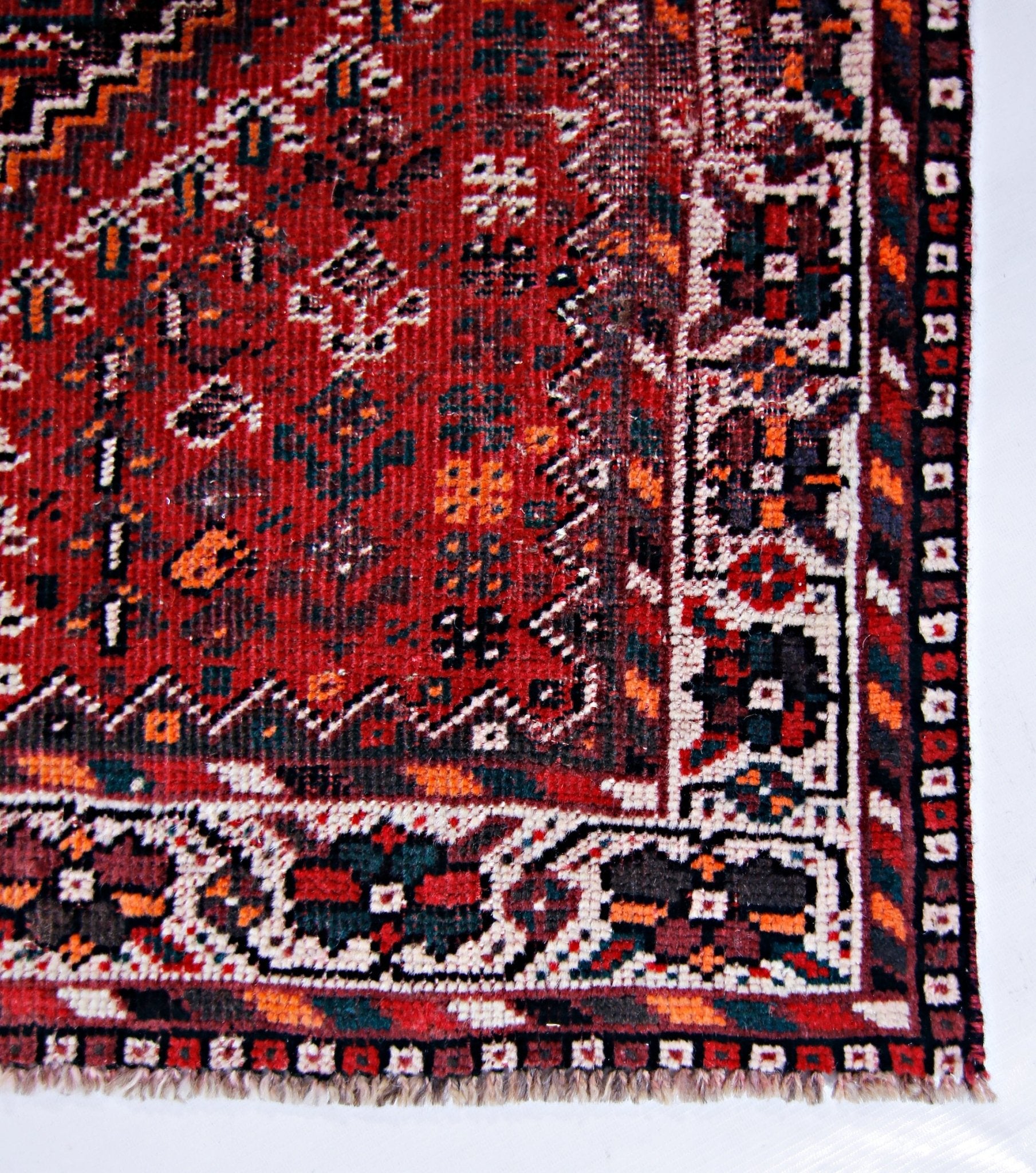 Handmade Vintage Persian Shiraz Rug | 157 x 103 cm | 5'2" x 3'4" - Najaf Rugs & Textile