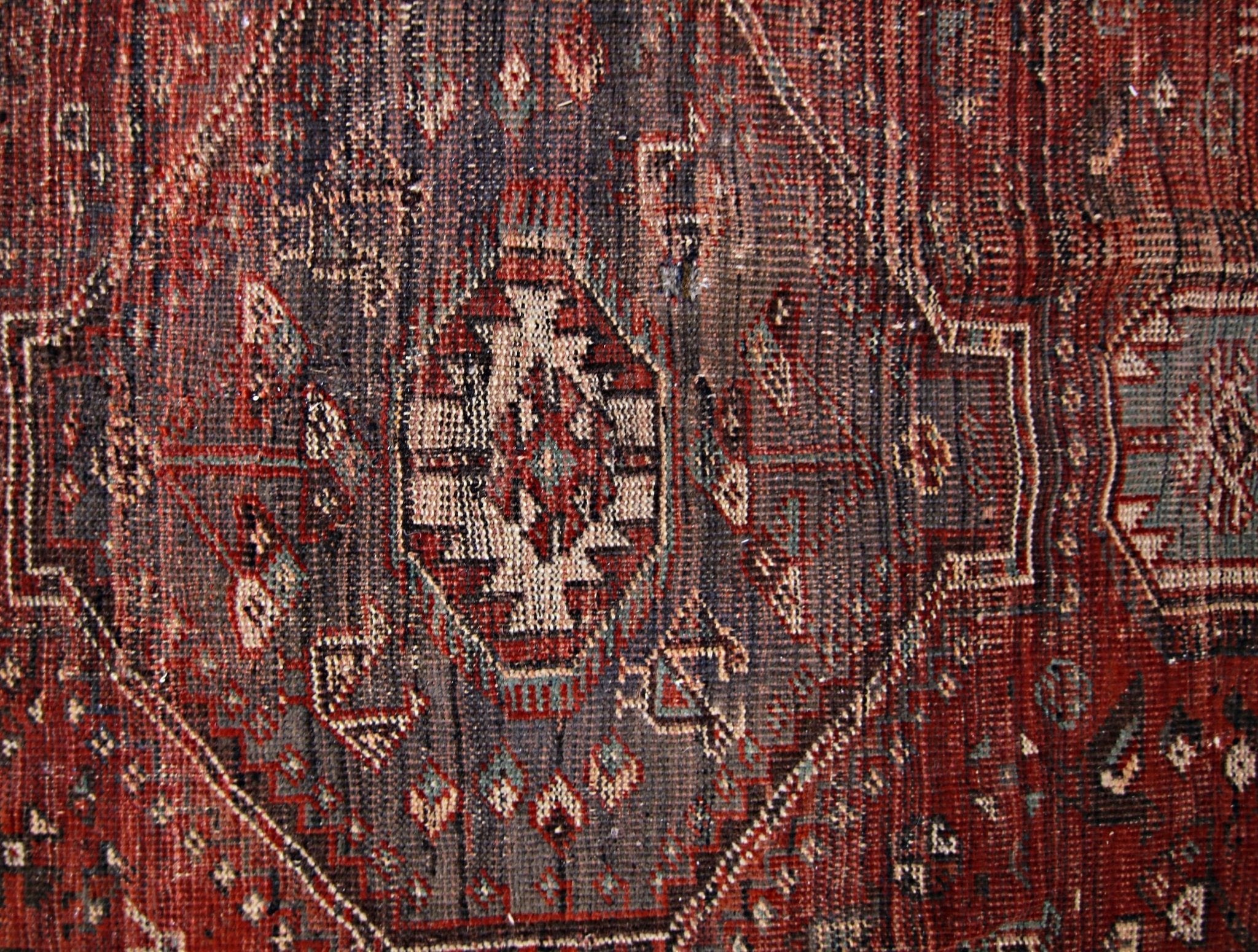 Handmade Vintage Persian Shiraz Rug | 330 x 212 cm | 10'10" x 6'11" - Najaf Rugs & Textile