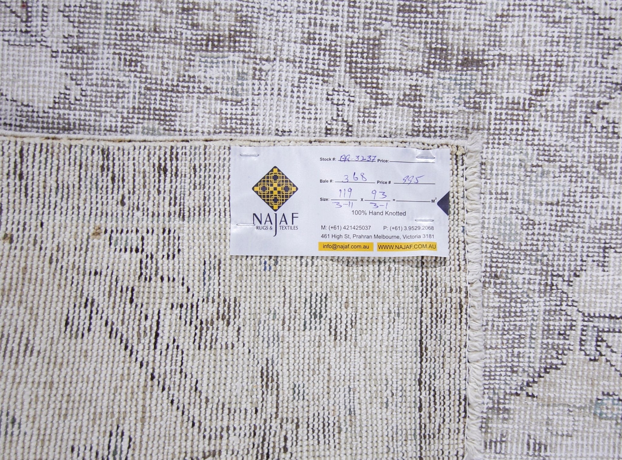 Handmade Vintage Persian Tabriz Rug | 119 x 93 cm | 3'11" x 3'1" - Najaf Rugs & Textile