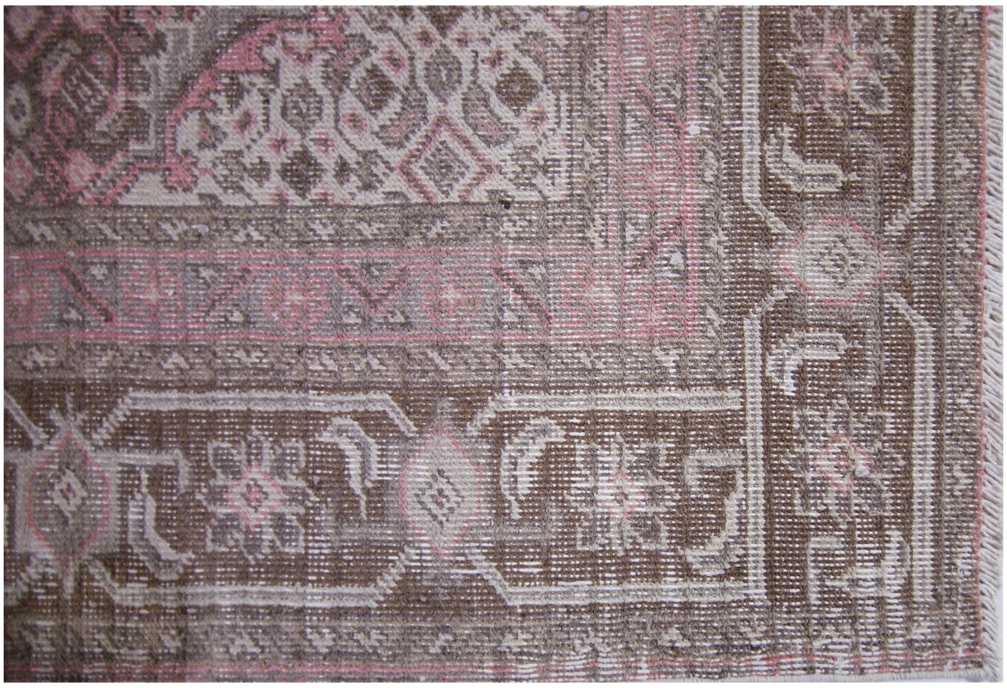 Handmade Vintage Persian Tabriz Rug | 261 x 177 cm | 8'7" x 5'10" - Najaf Rugs & Textile