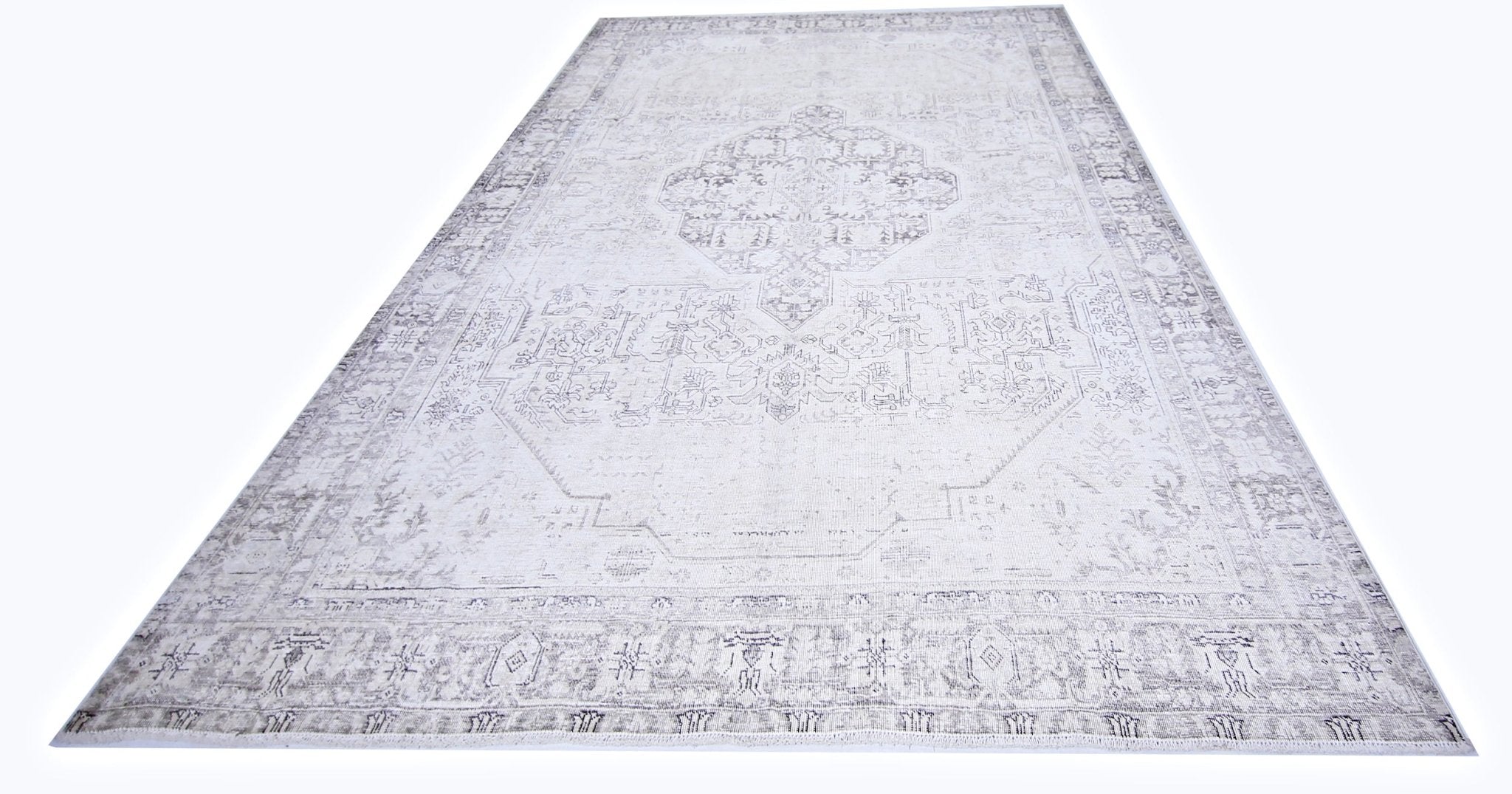 Handmade Vintage Persian Tabriz Rug | 319 x 239 cm | 10'6" x 7'10" - Najaf Rugs & Textile