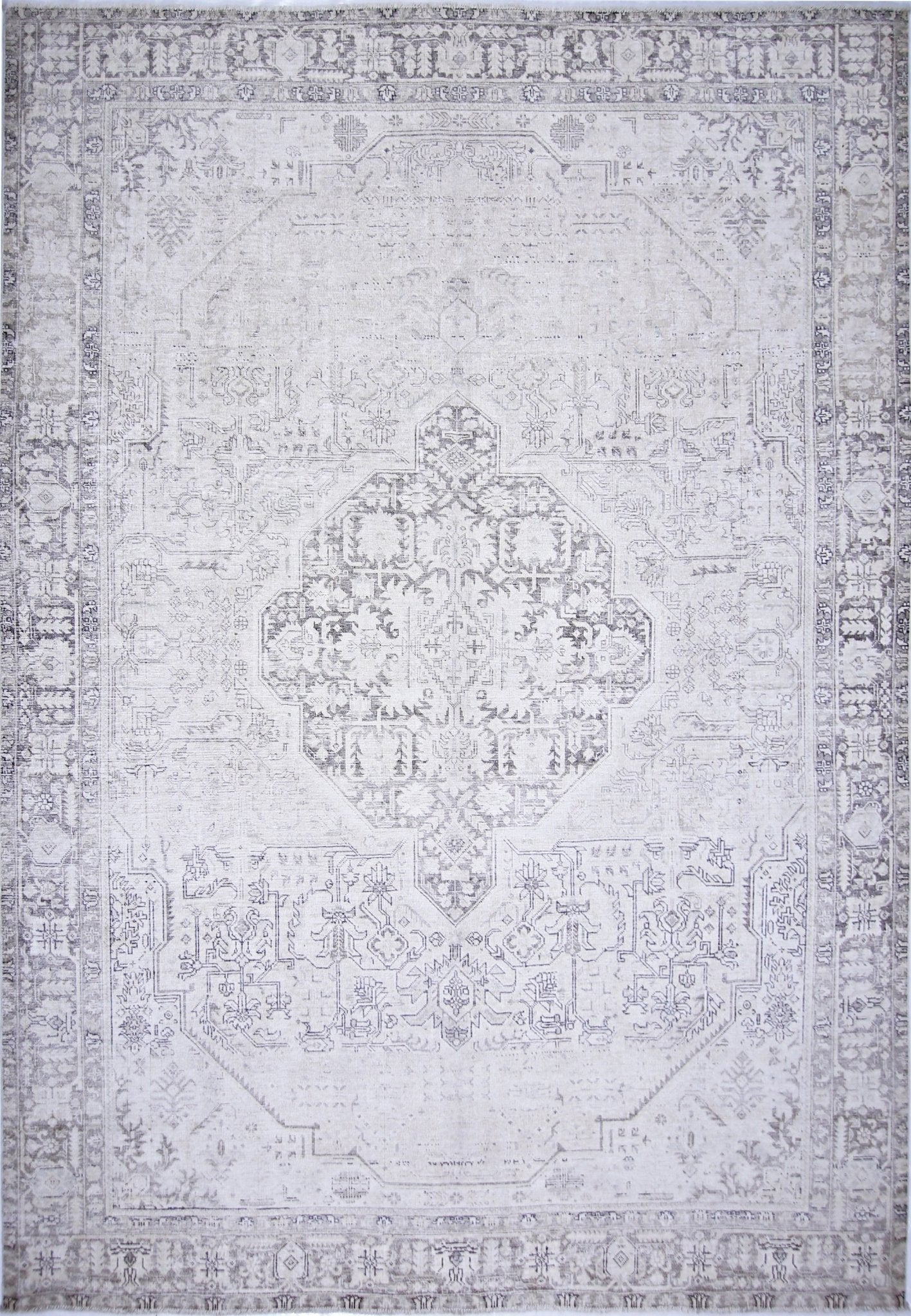 Handmade Vintage Persian Tabriz Rug | 319 x 239 cm | 10'6" x 7'10" - Najaf Rugs & Textile